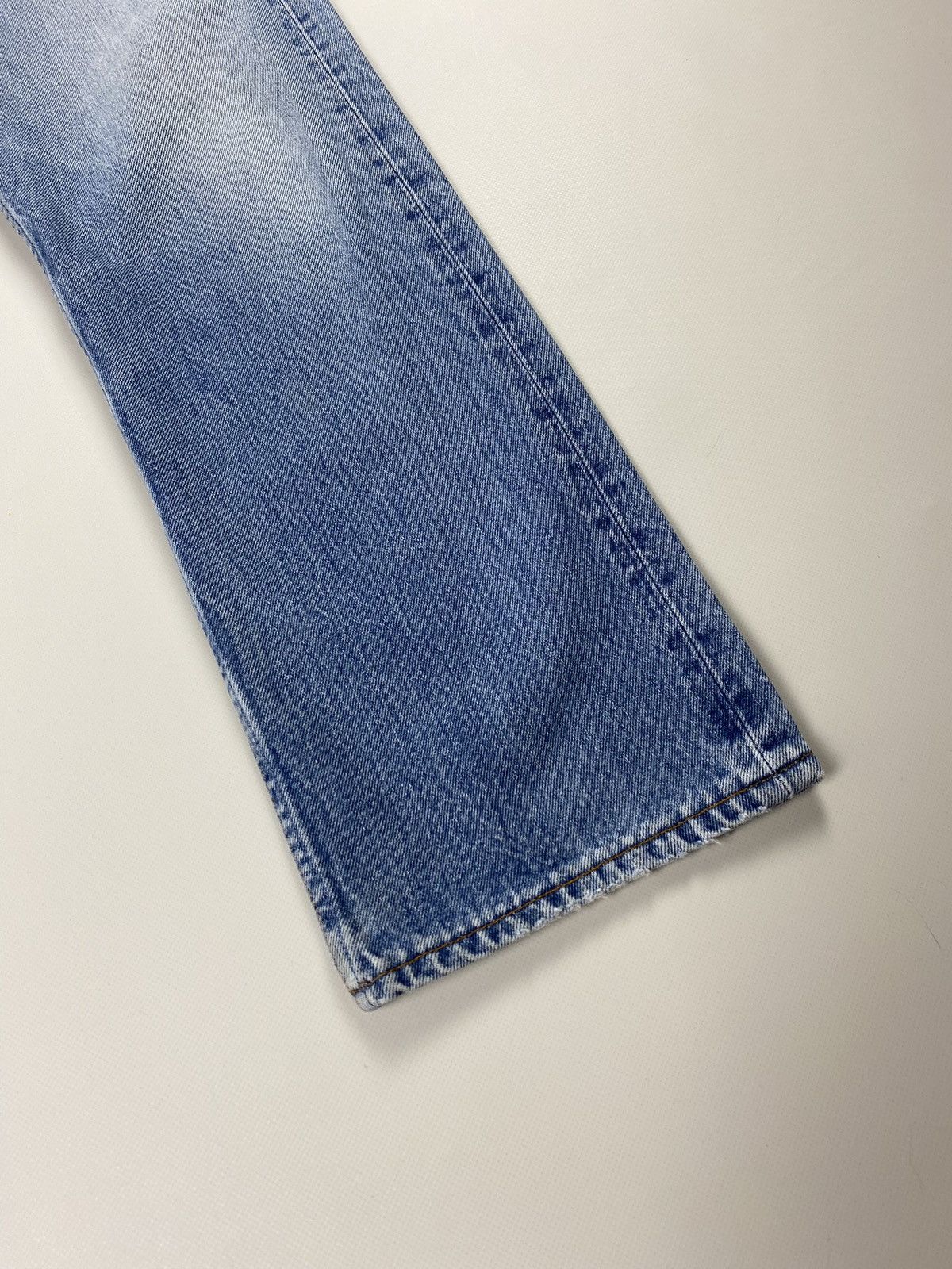 Levi's VTG 90s Levis 501 light blue washed denim jeans Size US 30 / EU 46 - 9 Thumbnail