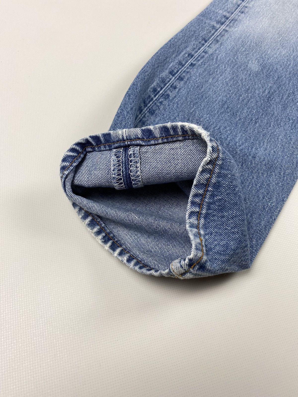 Levi's VTG 90s Levis 501 light blue washed denim jeans Size US 30 / EU 46 - 10 Thumbnail