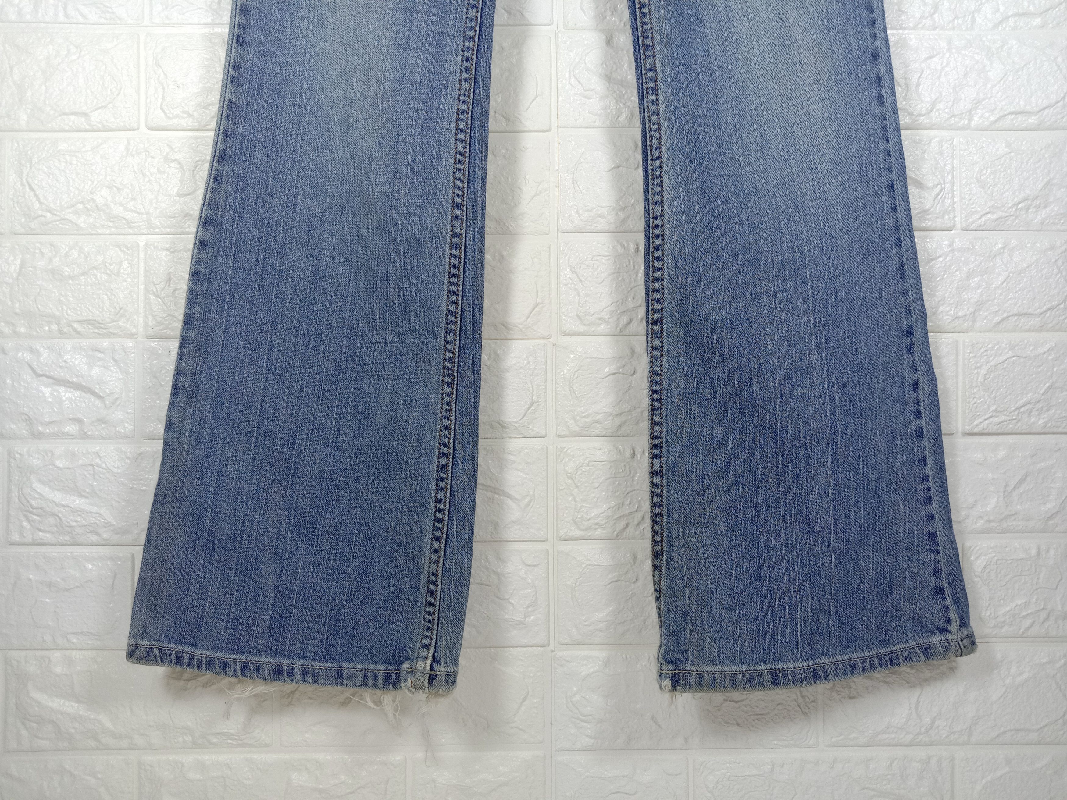 Japanese Brand Vintage Mossimo Light Wash Bell Bottom Denim Size 32" / US 10 / IT 46 - 4 Thumbnail