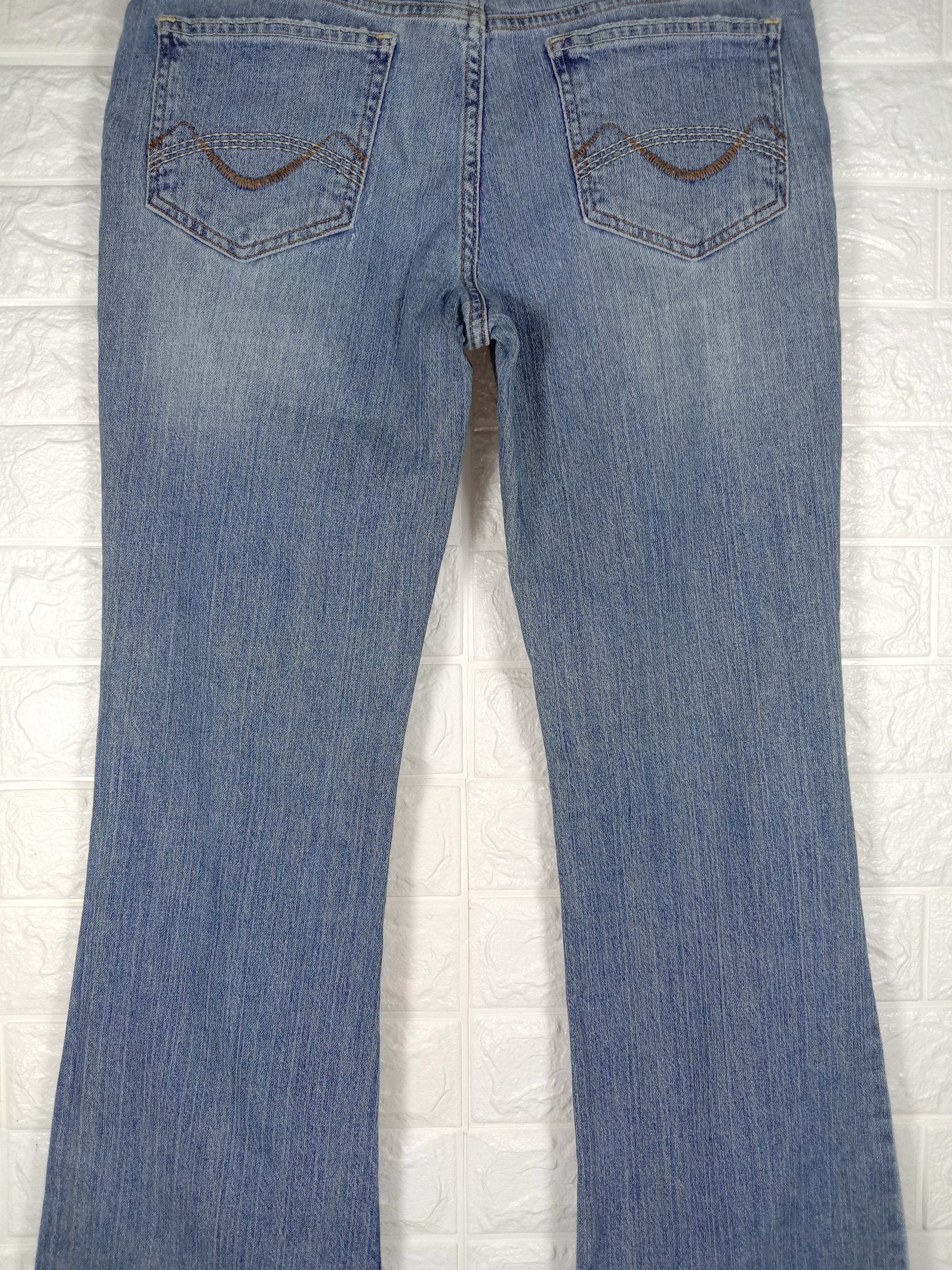 Japanese Brand Vintage Mossimo Light Wash Bell Bottom Denim Size 32" / US 10 / IT 46 - 7 Thumbnail