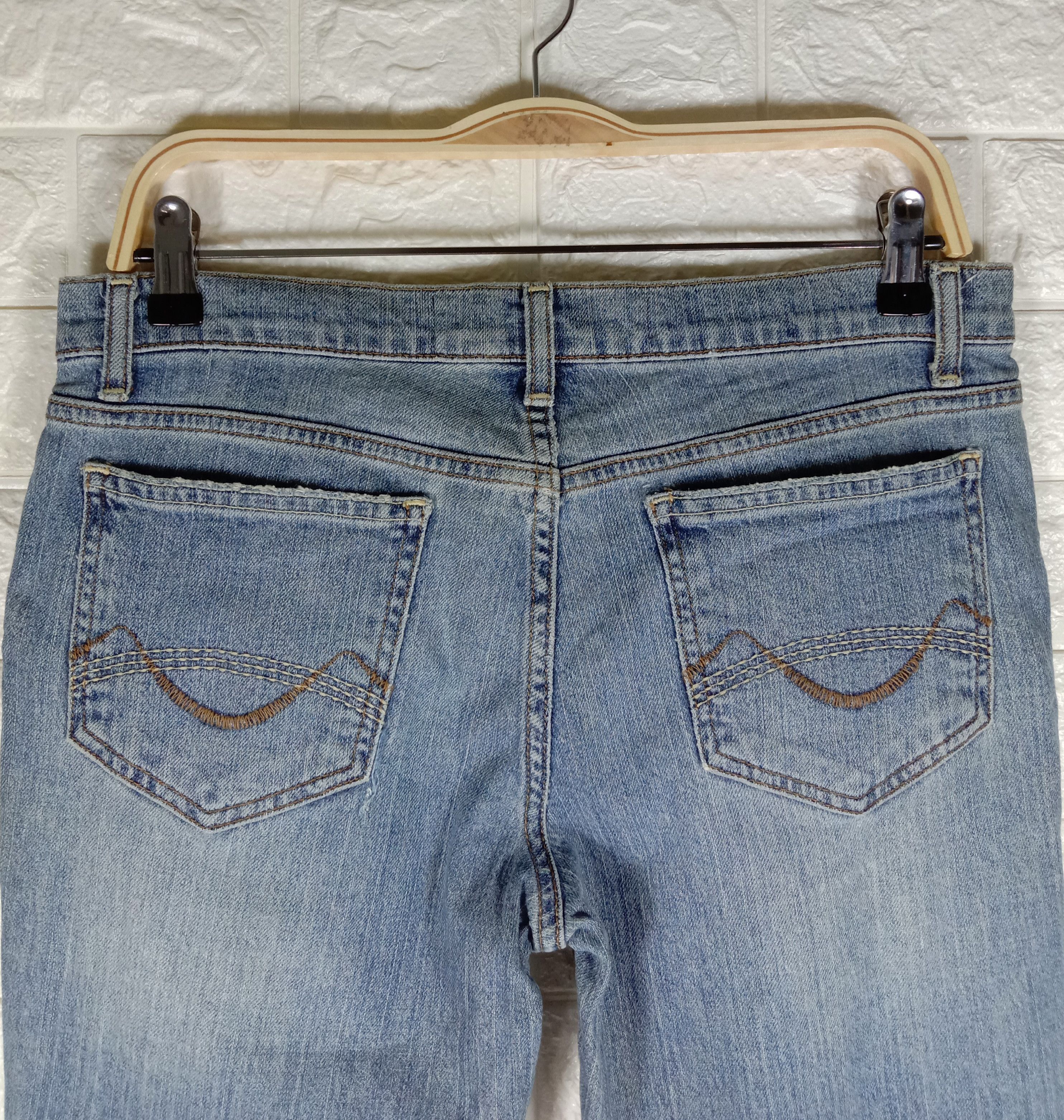 Japanese Brand Vintage Mossimo Light Wash Bell Bottom Denim Size 32" / US 10 / IT 46 - 6 Thumbnail