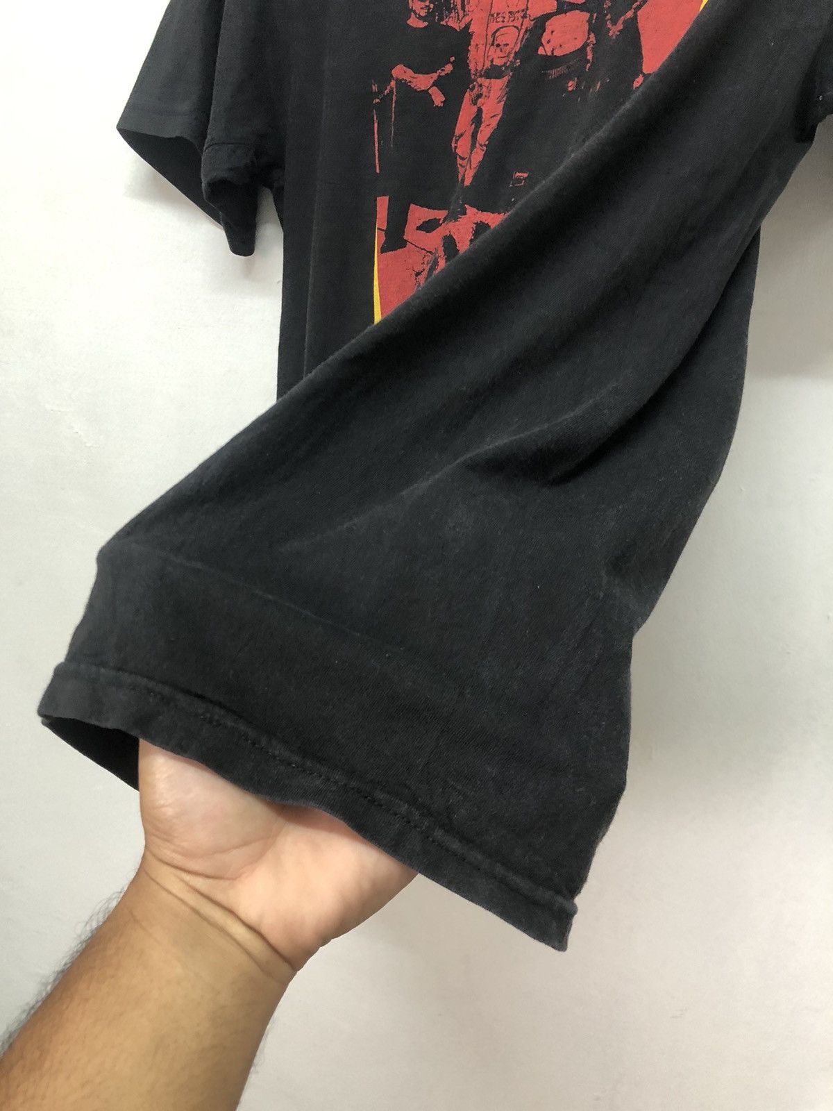 Band Tees Vintage Rancid Indestructible Heavy Metal Mirror Print Tees Size US M / EU 48-50 / 2 - 8 Thumbnail