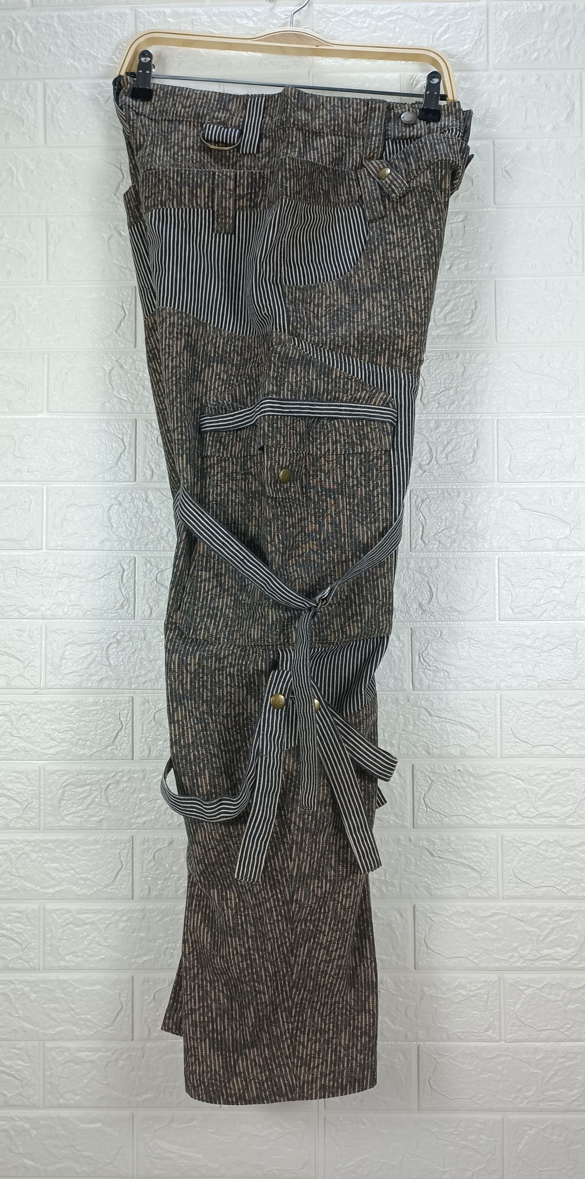 Japanese Brand Vintage Japanese Baggy Bondage Hickory Camo Cargo Denim Size US 30 / EU 46 - 9 Thumbnail