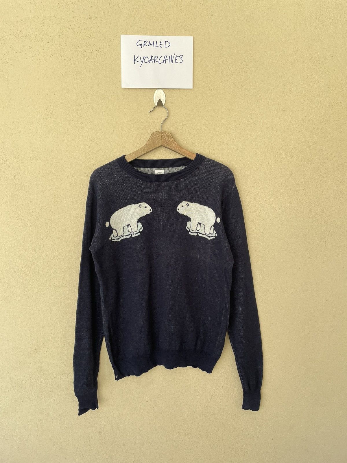 Japanese Brand POLAR BEARS PLAYING DRIFT ON ICE HOODIE Size US S / EU 44-46 / 1 - 1 Thumbnail
