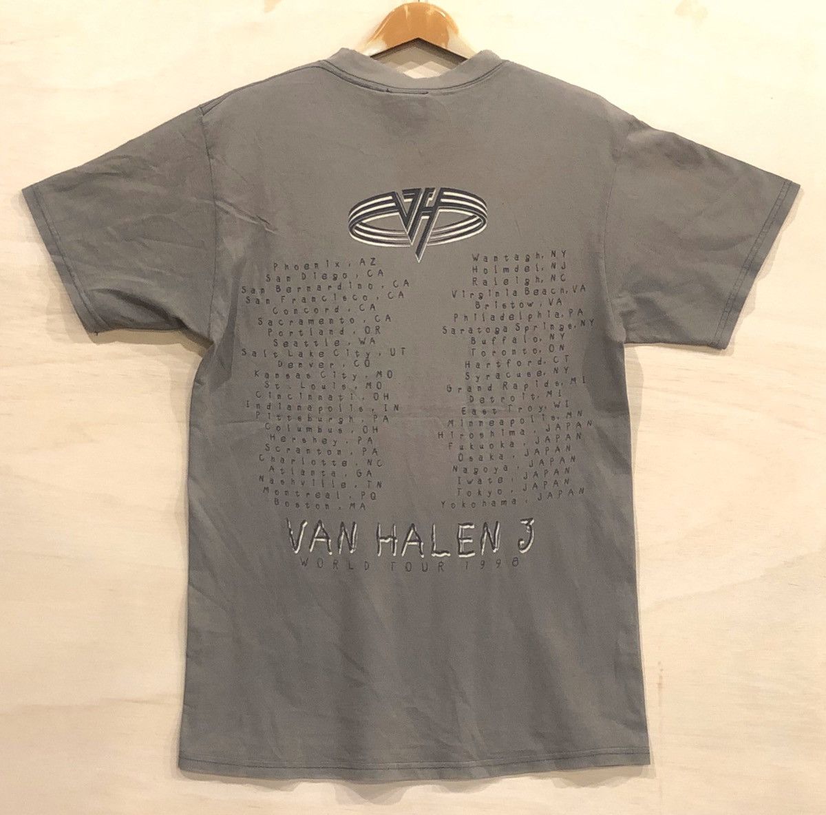 Band Tees × Vintage Vintage 90s VAN HALLEN WORLD TOUR 98 Size US L / EU 52-54 / 3 - 4 Thumbnail