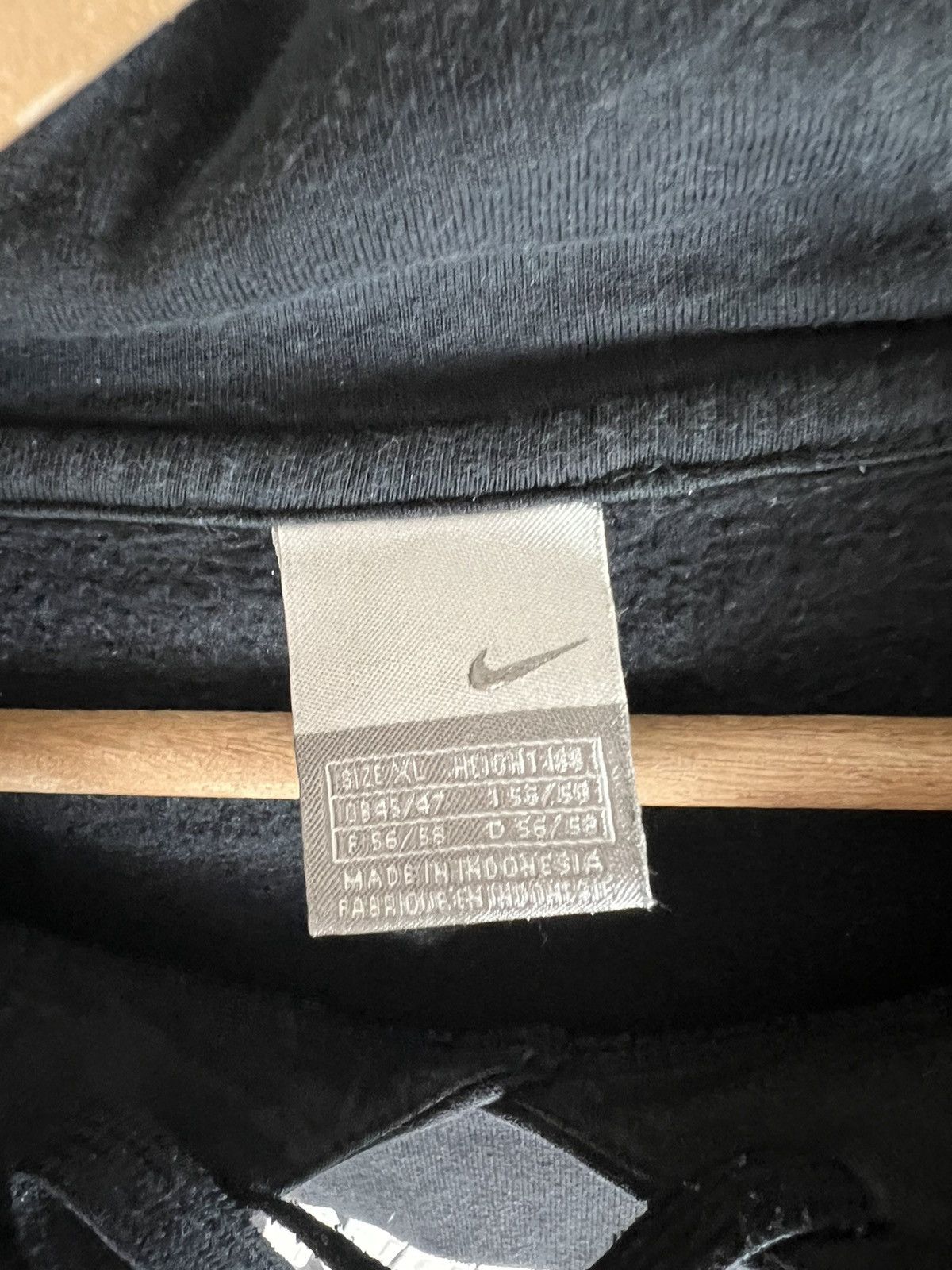 Nike VINTAGE Y2K 00s Nike boxy Black Hoodie Size US XL / EU 56 / 4 - 3 Thumbnail