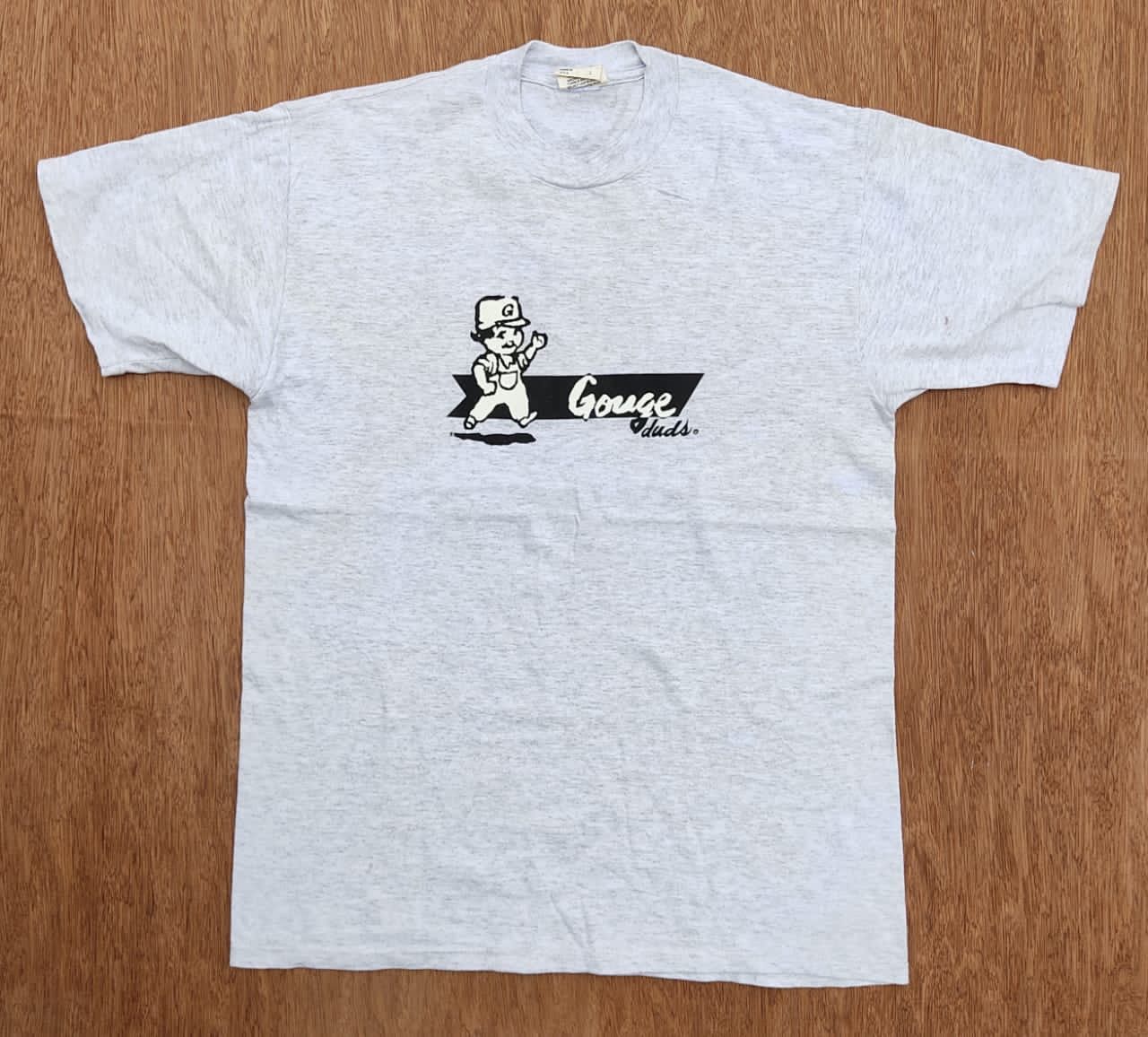 Vintage Vintage Tee D - 26 GOUGE Size US L / EU 52-54 / 3 - 3 Thumbnail