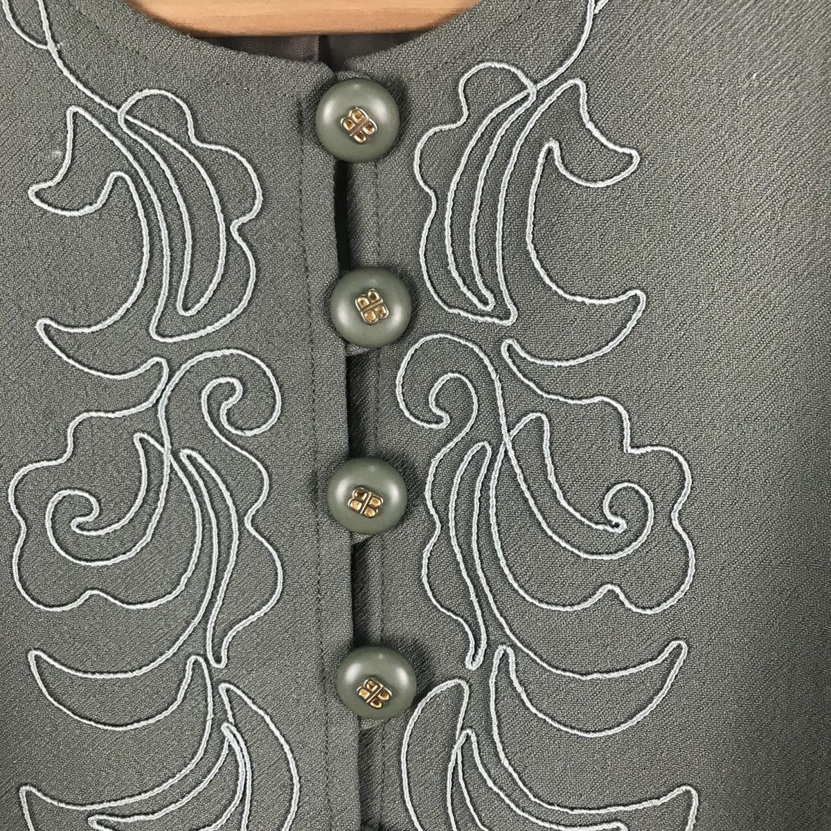 Balenciaga Vintage Balenciaga Paris button Up Size ONE SIZE - 5 Thumbnail