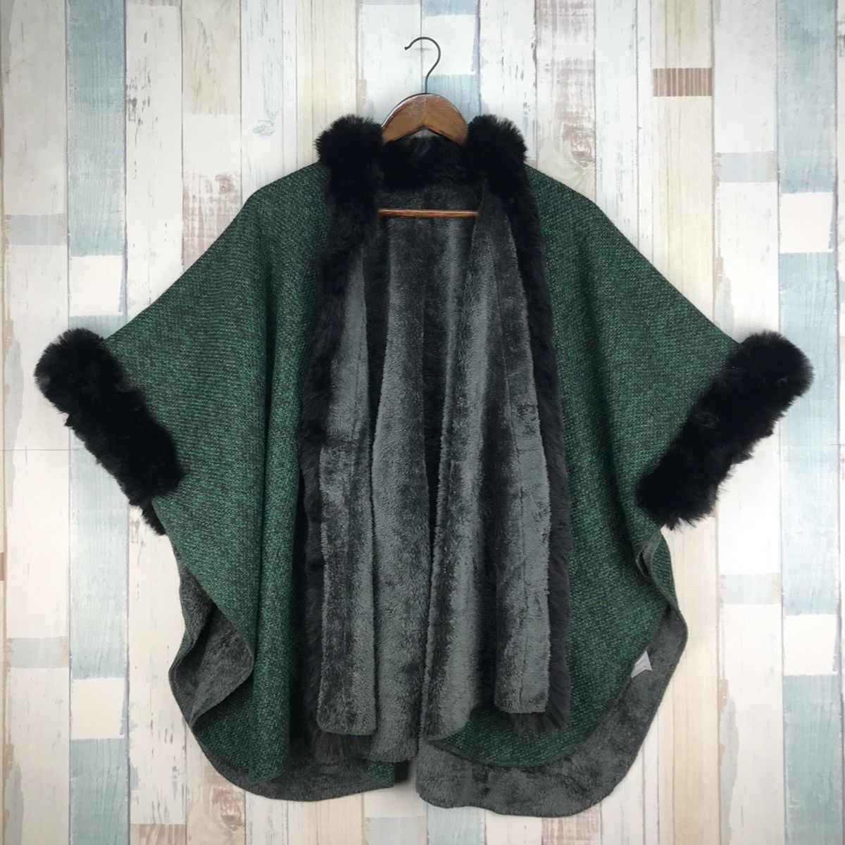 Japanese Brand ❗️HOT❗️Reversible Poncho Nice Design Size US XXL / EU 58 / 5 - 1 Thumbnail