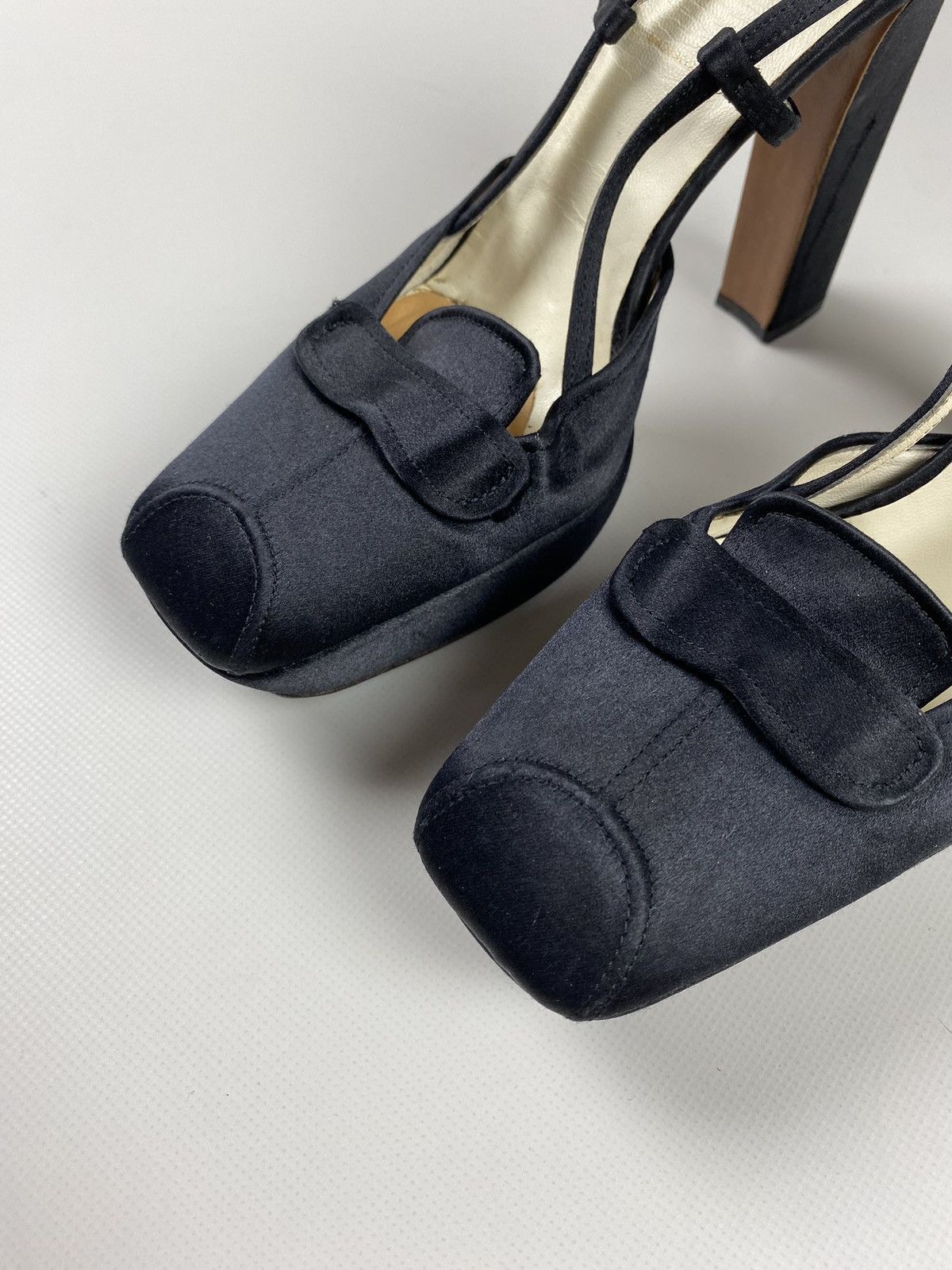 Prada Prada vintage ladies square toe strappy heels size 37 Size US 7 / IT 37 - 21 Thumbnail