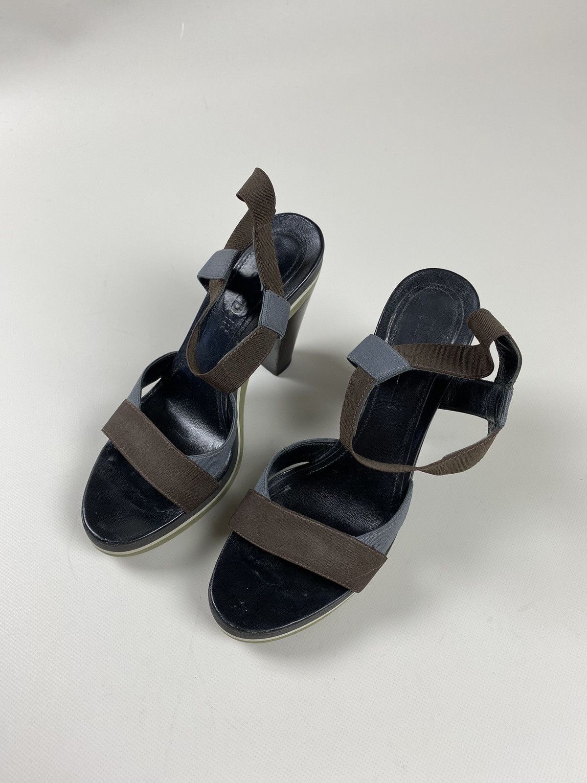 Jil Sander Jil Sander vintage ladies strappy heels size 36 1/2 Size US 6.5 / IT 36.5 - 2 Thumbnail