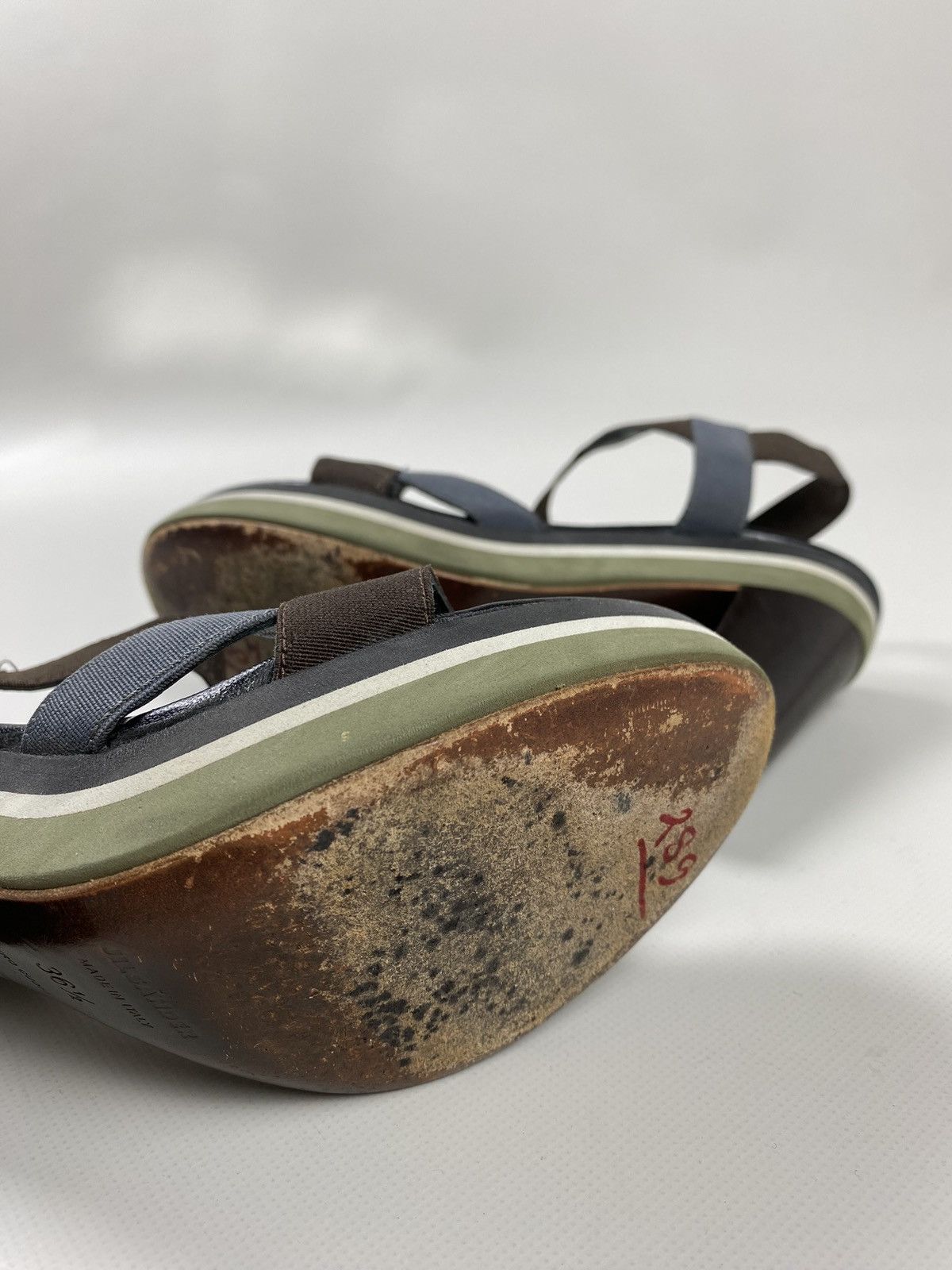Jil Sander Jil Sander vintage ladies strappy heels size 36 1/2 Size US 6.5 / IT 36.5 - 12 Thumbnail