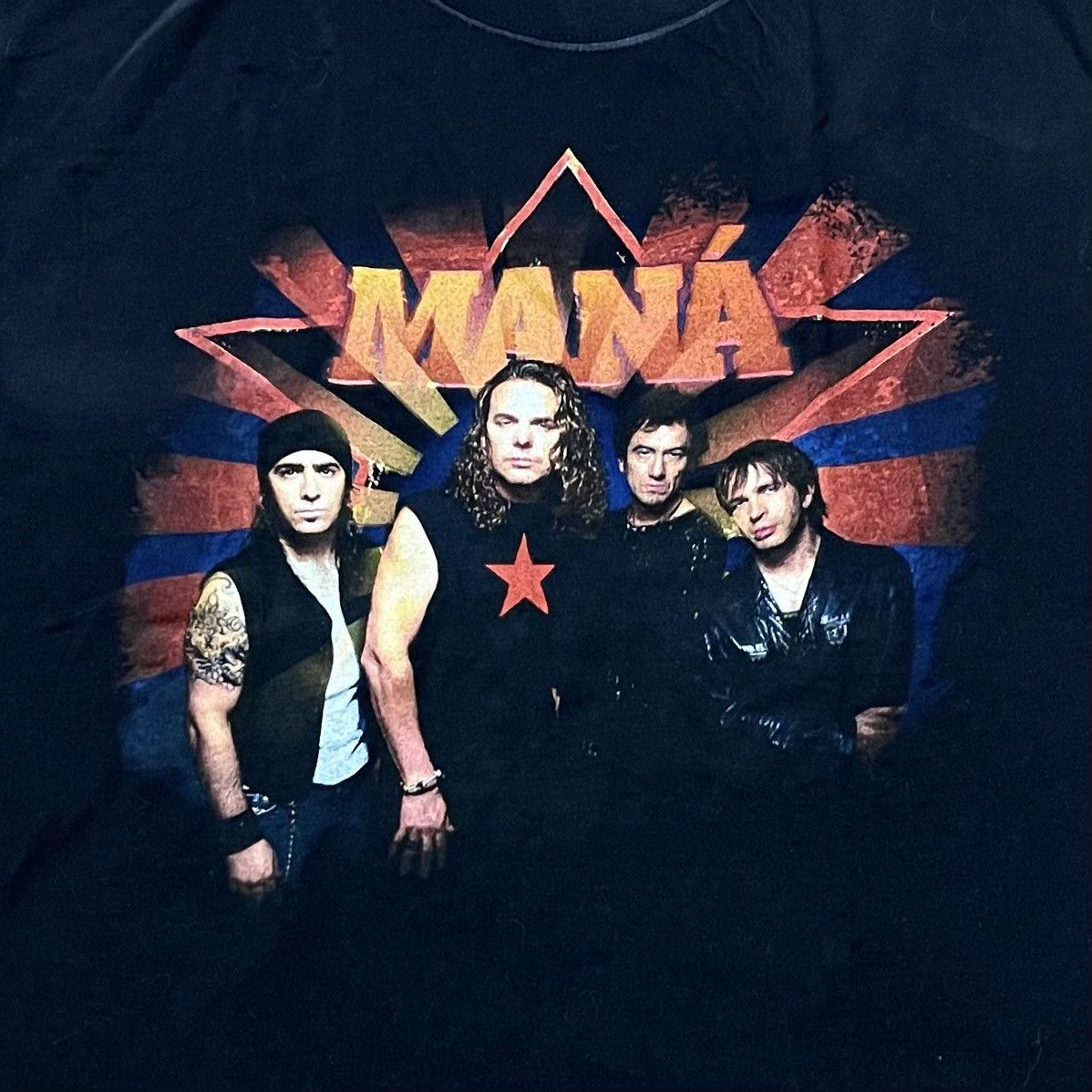 Vintage 2002 MEXICAN ROCK BAND MANA TOUR TEE! | Grailed