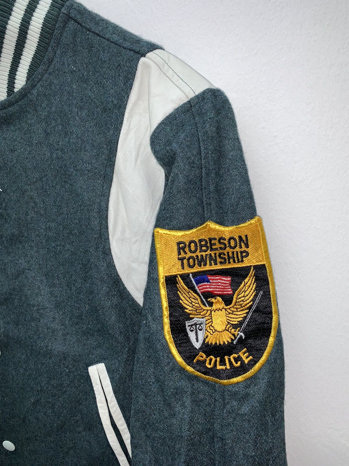 Japanese Brand Vintage MadeinJapan RobesonTownshPolice Wool Varsity Jacket Size US S / EU 44-46 / 1 - 3 Thumbnail
