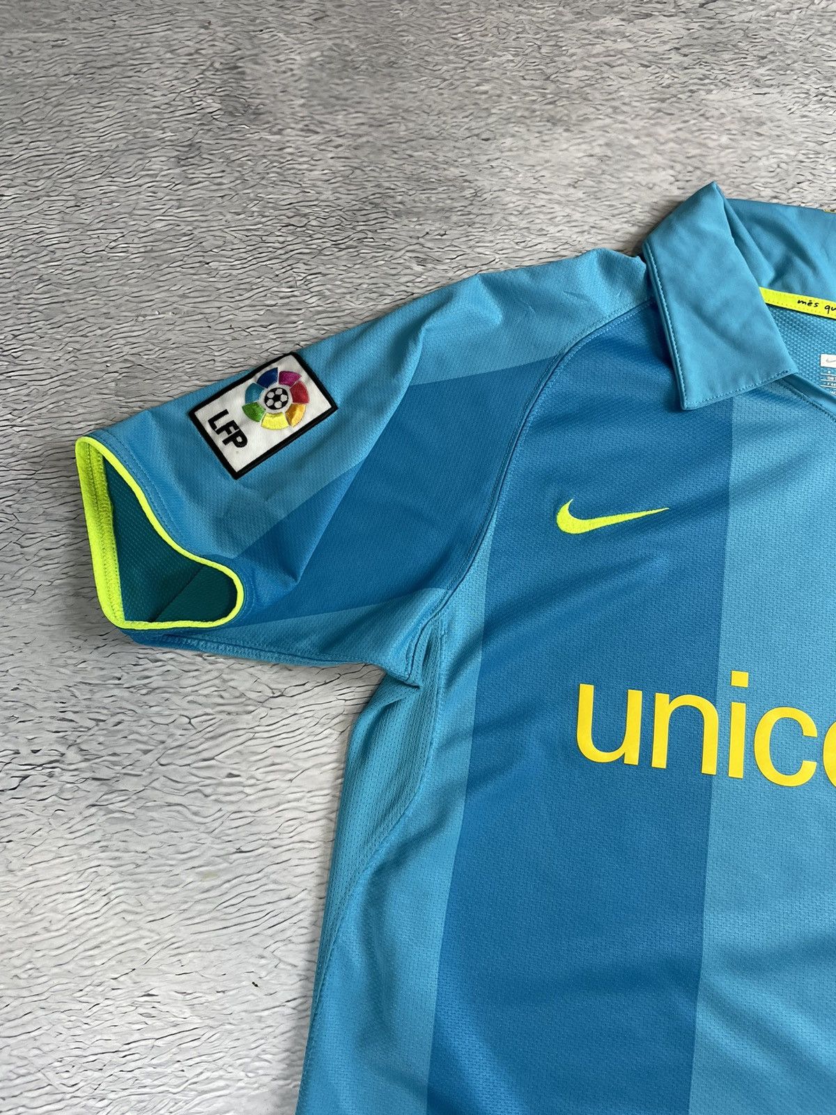 Nike × Vintage Vintage Barcelona 2007/08 Nike Soccer Jersey y2k blokcore Size US S / EU 44-46 / 1 - 4 Thumbnail