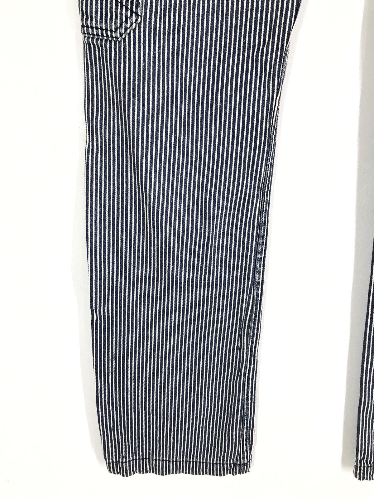 Beauty Beast Japanese Brand JUNMEN Hickory Striped Denim Pants Size US 30 / EU 46 - 12 Thumbnail