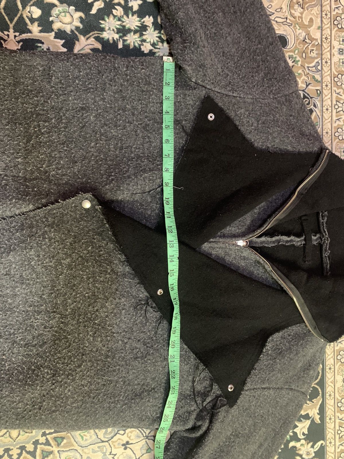 Issey Miyake VINTAGE 1990 ISSEY MIYAKE REVERSIBLE WOOL PATCHWORK JACKET Size US L / EU 52-54 / 3 - 18 Thumbnail