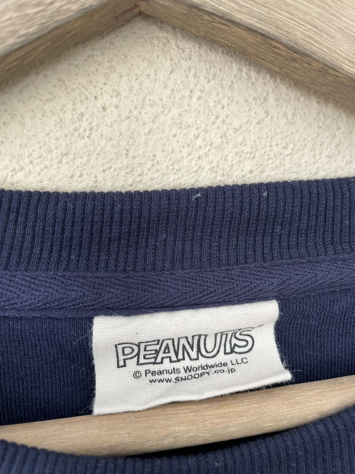 Peanuts SNOOPY AND CHARLIE BROWN SWEATSHIRT Size US L / EU 52-54 / 3 - 5 Thumbnail