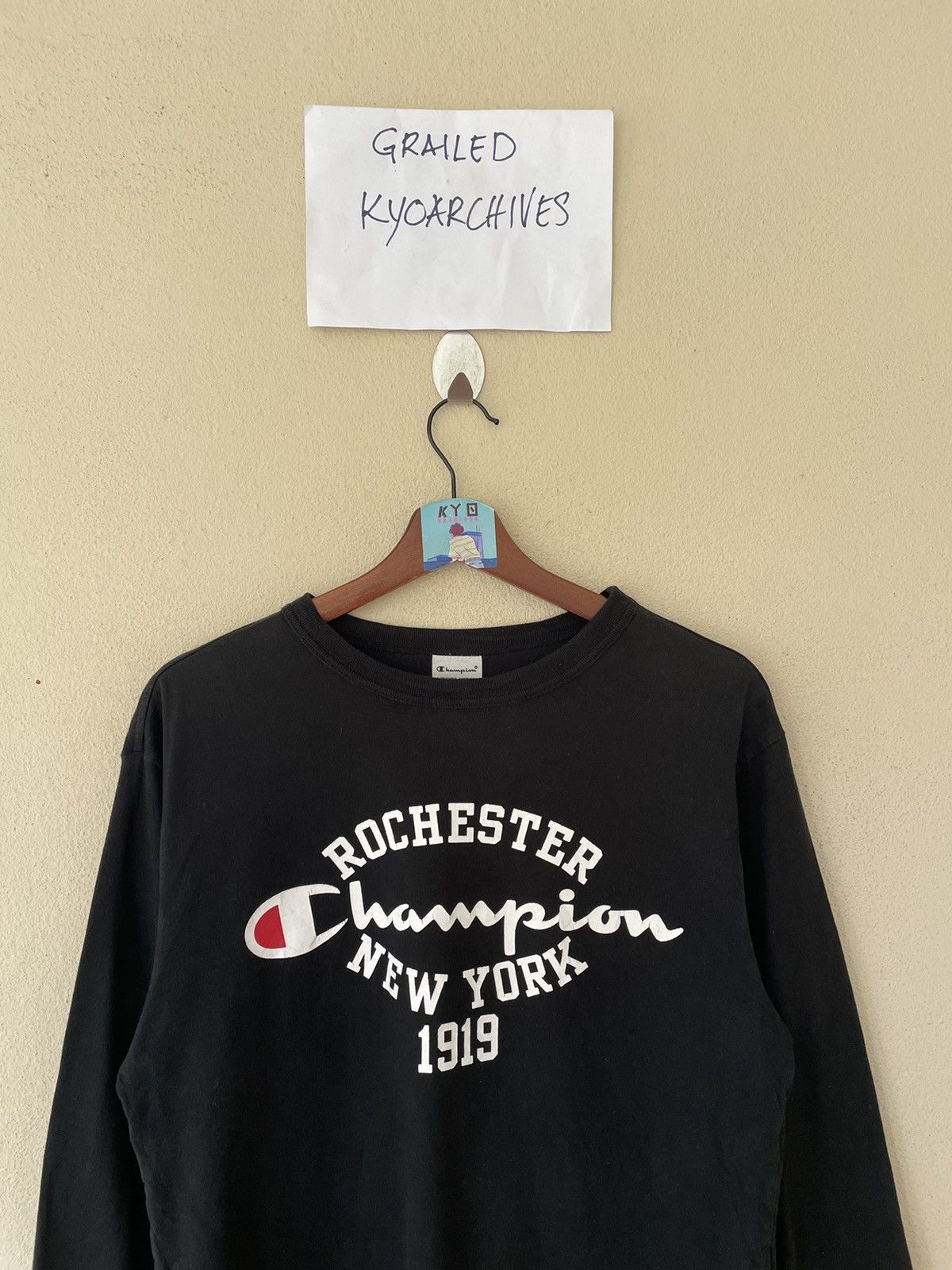 Champion CHAMPION SMALL LOGO LONG SLEEVE TEE Size US M / EU 48-50 / 2 - 3 Thumbnail