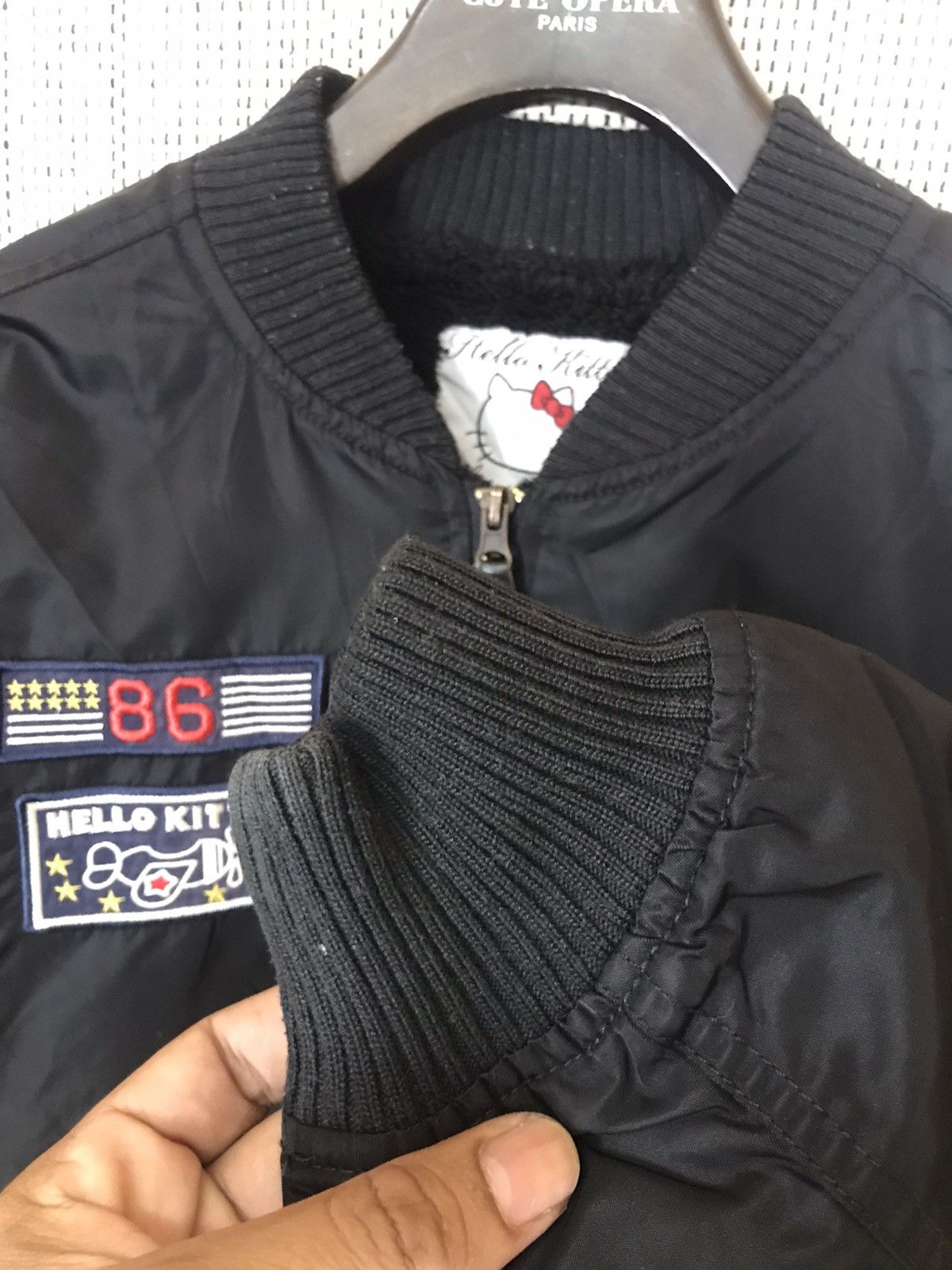 Anime 🔥SANRIO🔥HELLO KITTY BOMBER JACKET INSIDE FLEECE EMBROIDERY Size US L / EU 52-54 / 3 - 5 Thumbnail
