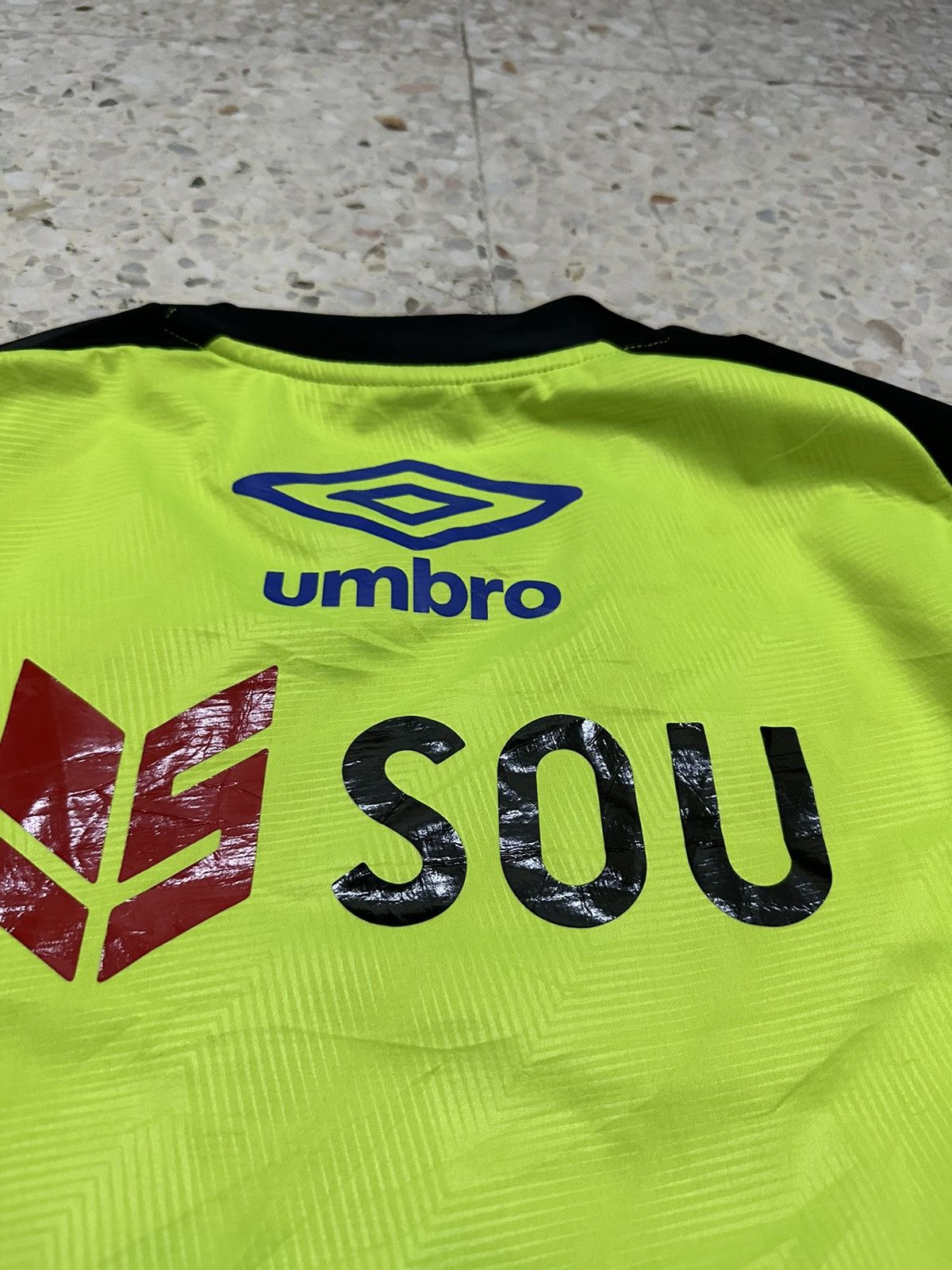 Umbro Gamba Osaka Training Kits Jacket Shirt Long Sleeve Size US M / EU 48-50 / 2 - 8 Thumbnail
