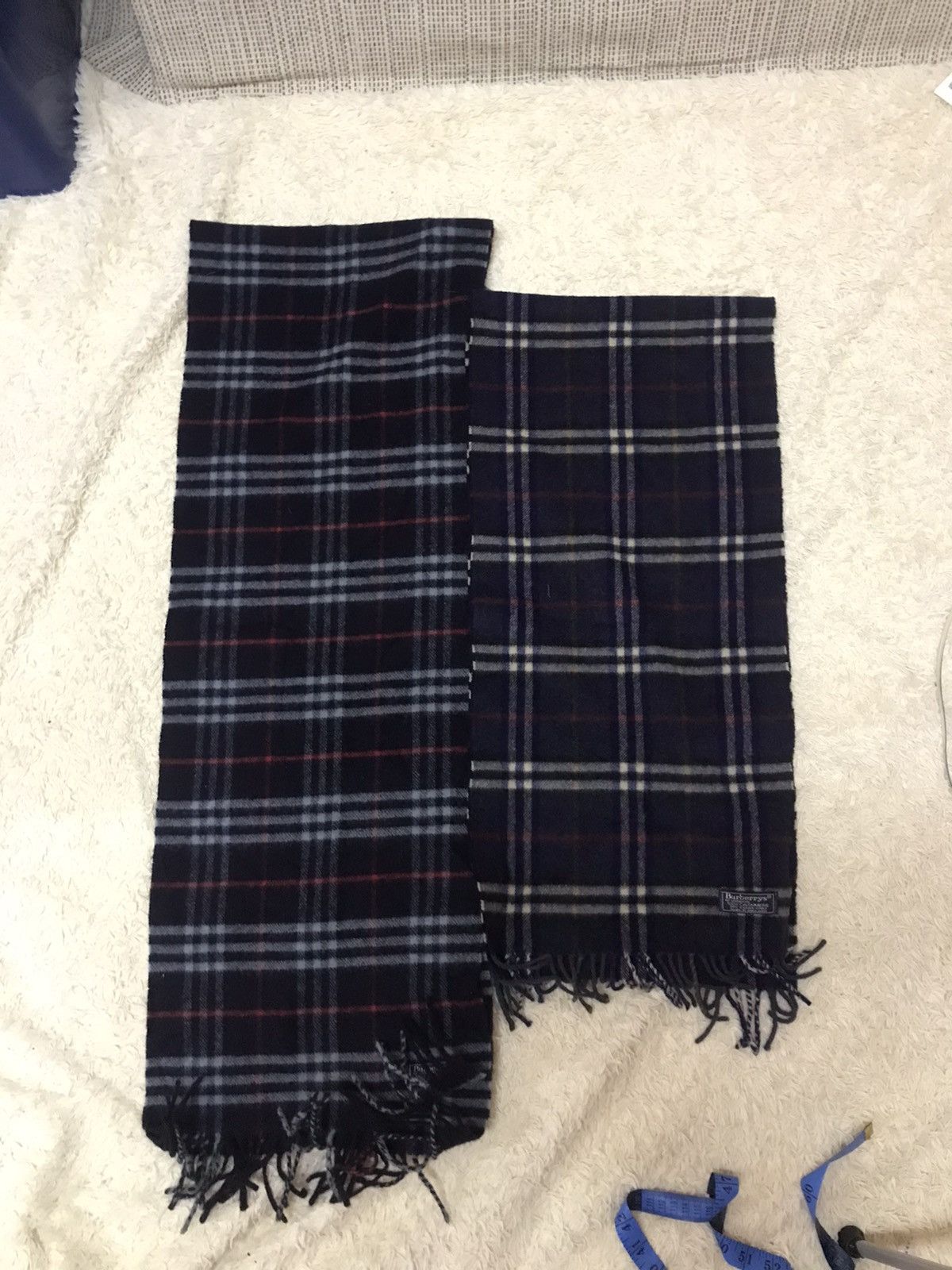Burberry ‼️COMBO 2pcs SCARF LAMBSWOOL VINTAGE BURBERRY NOVACHECK ‼️ Size ONE SIZE - 7 Thumbnail