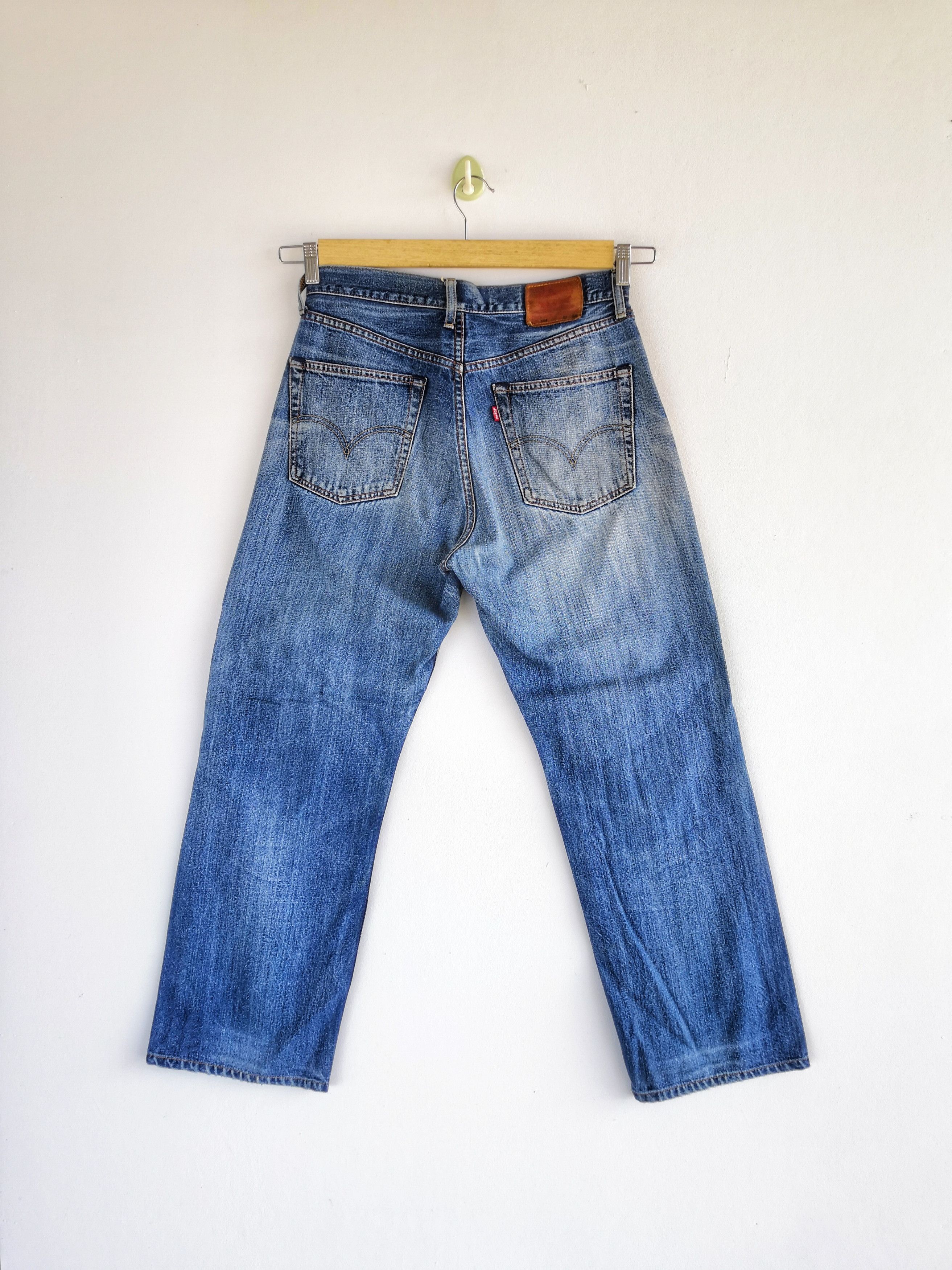 Levi's W31 Vintage Levi's Distressed Jeans Levis Blue Denim Pants Size US 30 / EU 46 - 2 Thumbnail