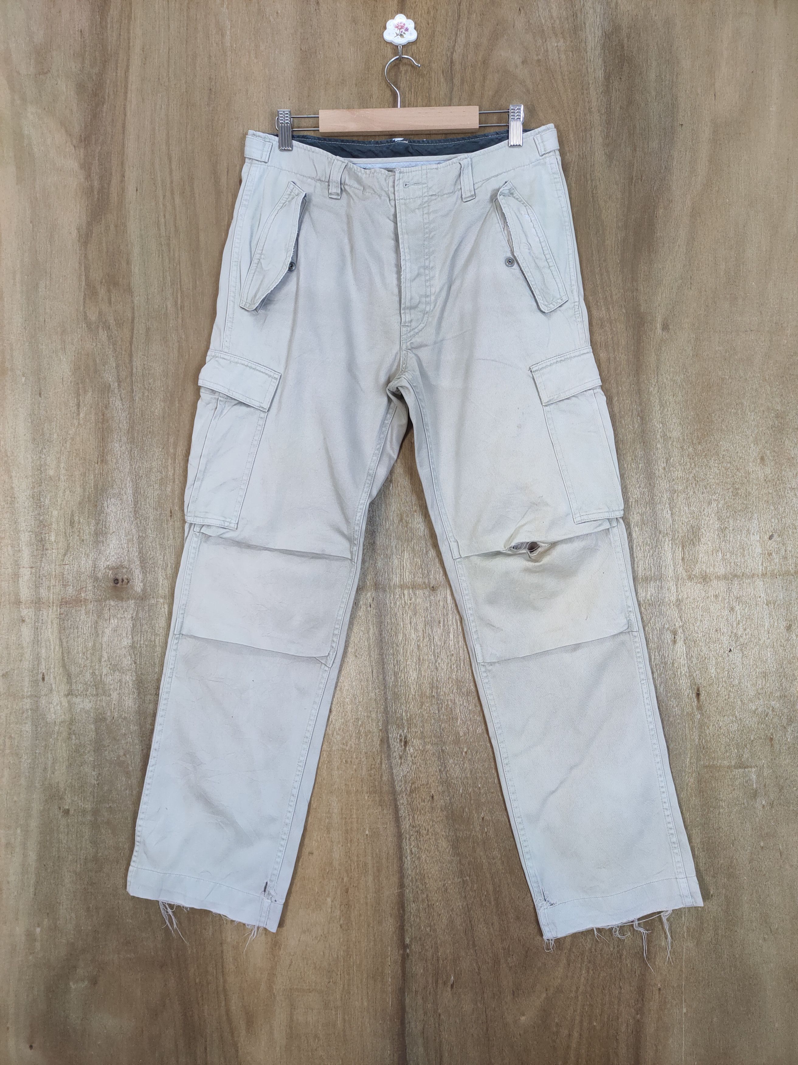 Japanese Brand VINTAGE SHIPS FADED WHITE CARGO PANTS Size US 30 / EU 46 - 1 Thumbnail