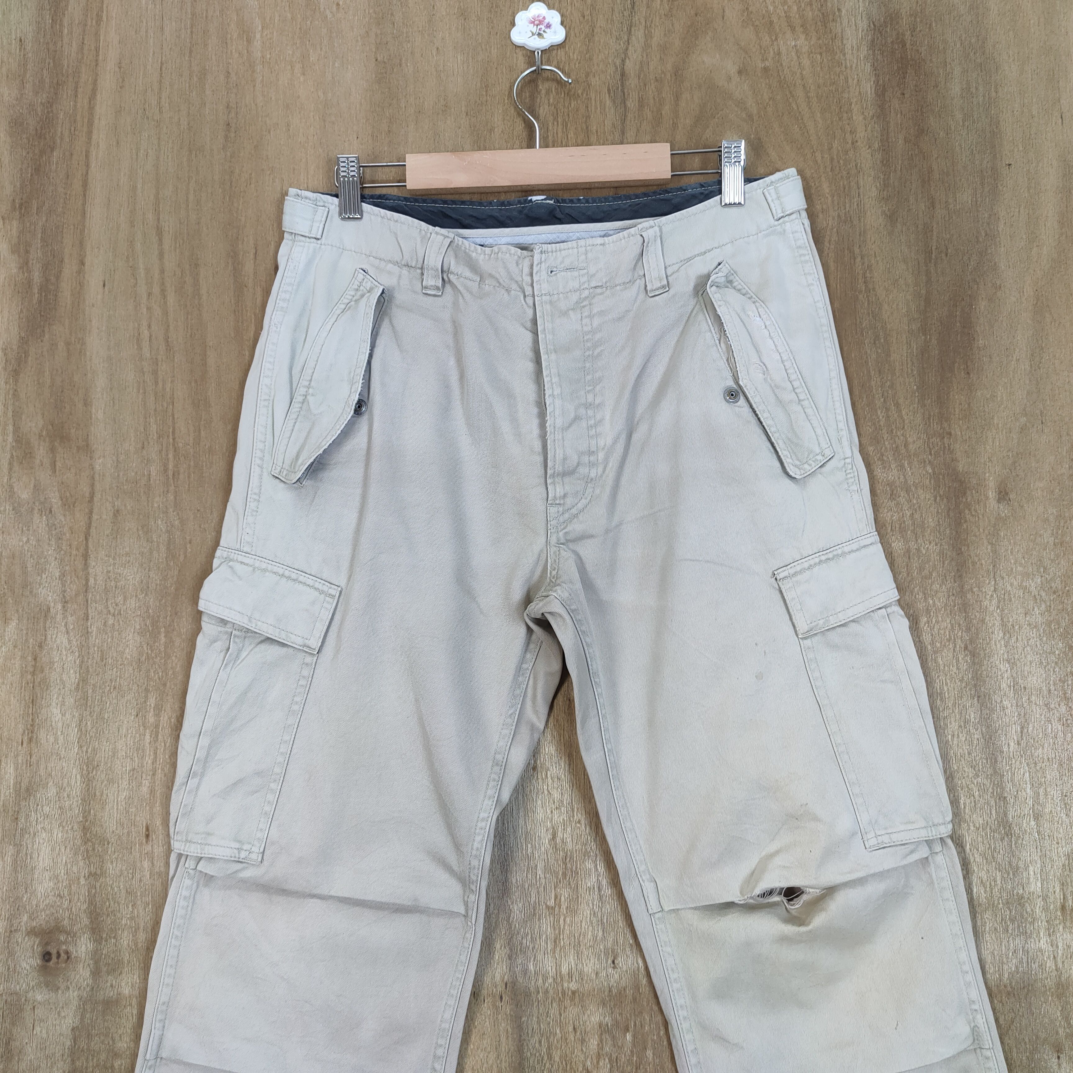 Japanese Brand VINTAGE SHIPS FADED WHITE CARGO PANTS Size US 30 / EU 46 - 2 Thumbnail