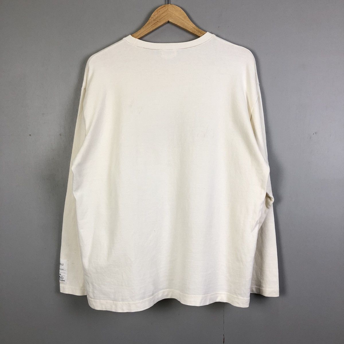 Japanese Brand Ficce Jeans Embroidered LongSleeve Tshirt Size US L / EU 52-54 / 3 - 12 Thumbnail