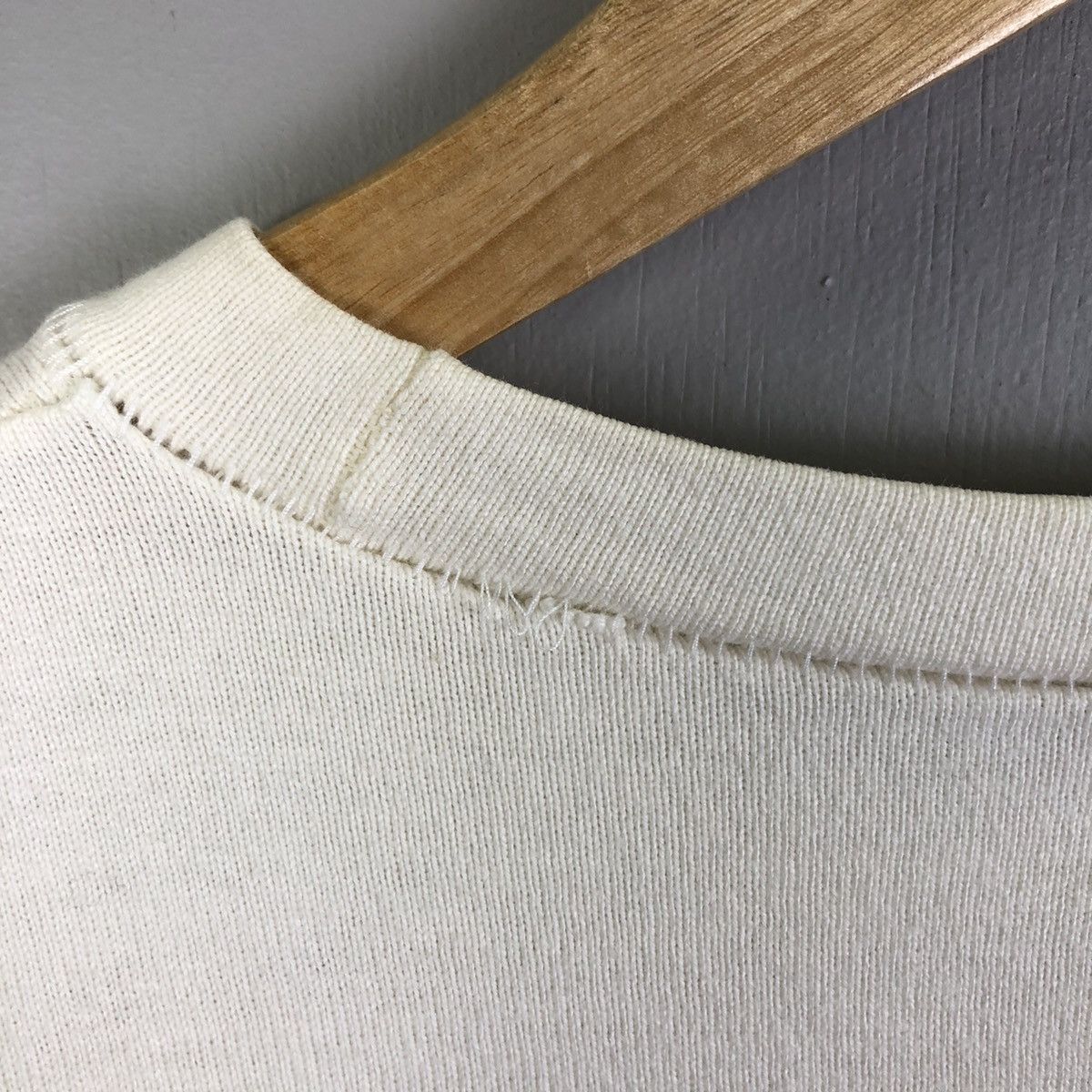 Japanese Brand Ficce Jeans Embroidered LongSleeve Tshirt Size US L / EU 52-54 / 3 - 15 Thumbnail