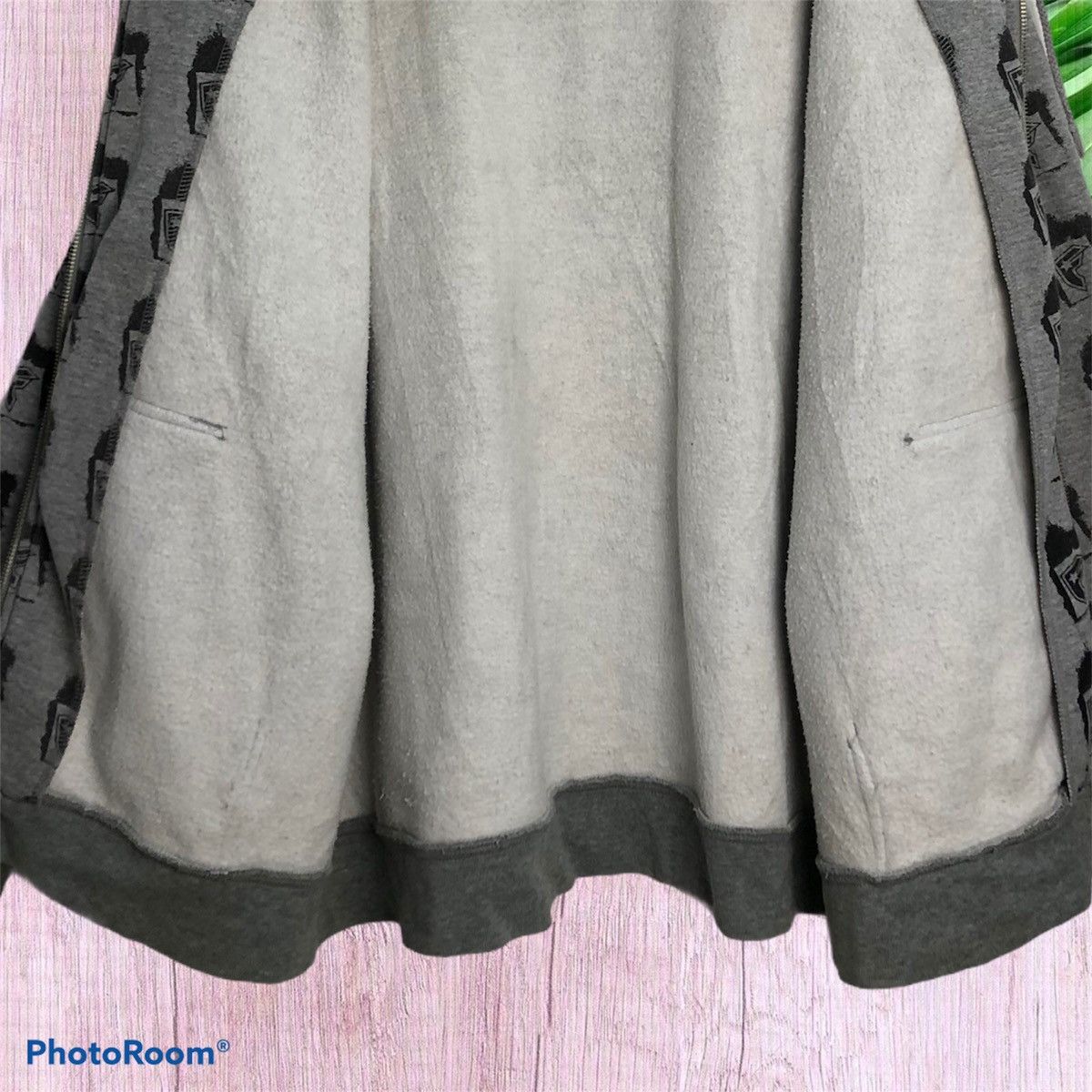 Famous Stars And Straps Vtg Famous Full printed logo Skate Hoodie Sweatshirt Size US L / EU 52-54 / 3 - 7 Thumbnail