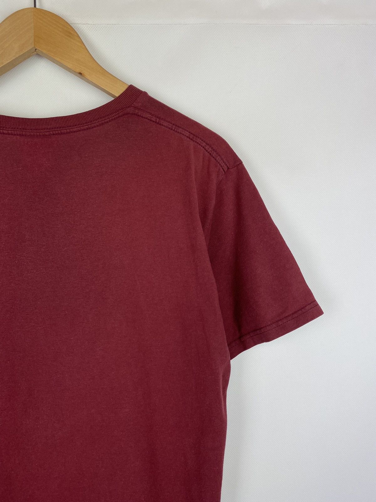 Other VTG Stussy men’s big logo distressed t shirt size M burgundy Size US M / EU 48-50 / 2 - 16 Thumbnail