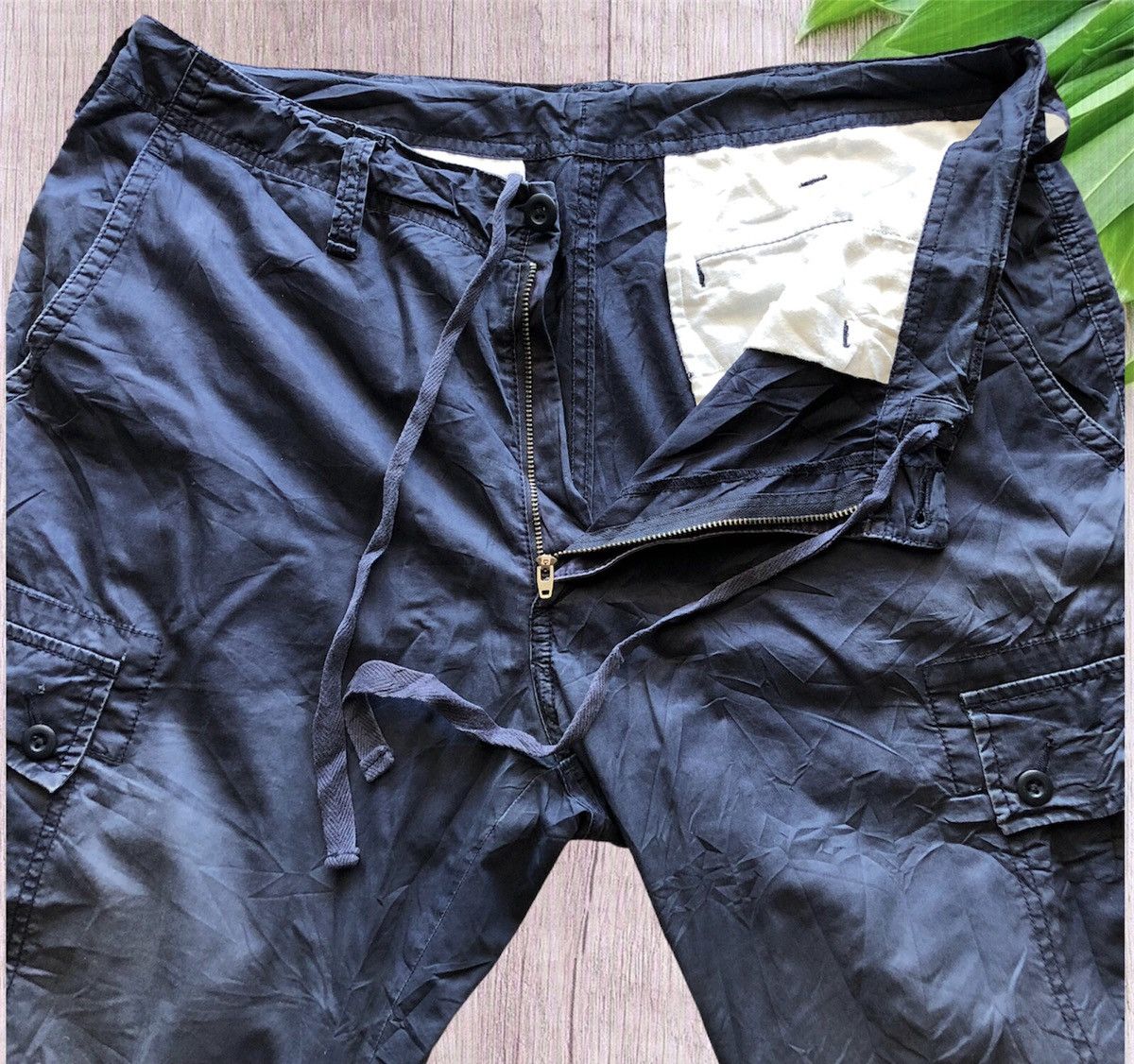 Uniqlo Vintage Uniqlo Faded utility Cargo Nylon Pants Size US 36 / EU 52 - 6 Thumbnail