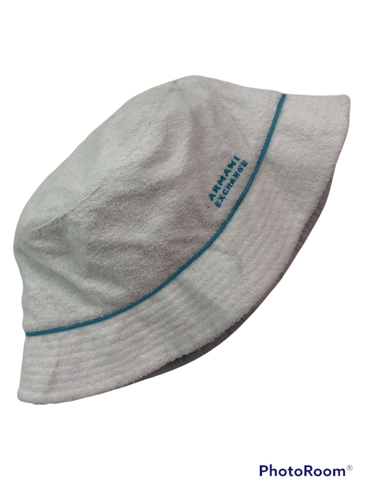Armani Exchange × Vintage Armani exchange white Fur Bucket Hats Size ONE SIZE - 3 Thumbnail