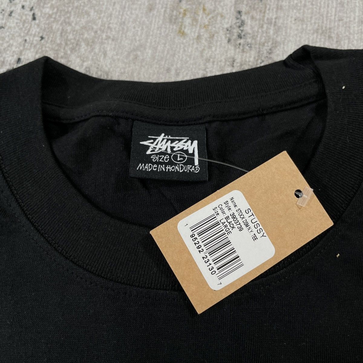 Stussy STUSSY DSM NY TEE BLACK - LARGE Size US L / EU 52-54 / 3 - 3 Thumbnail