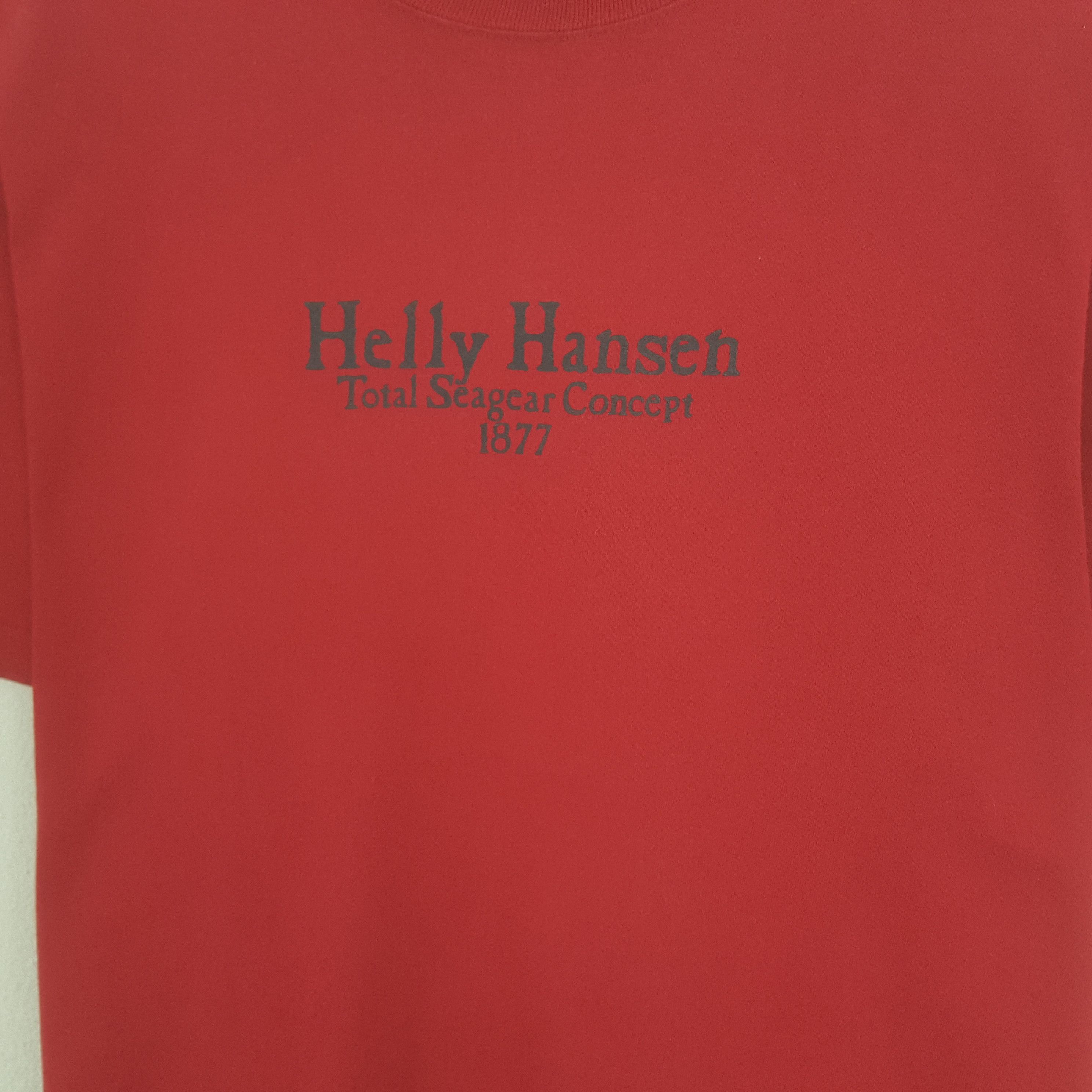 Vintage Helly Hansen Tshirt