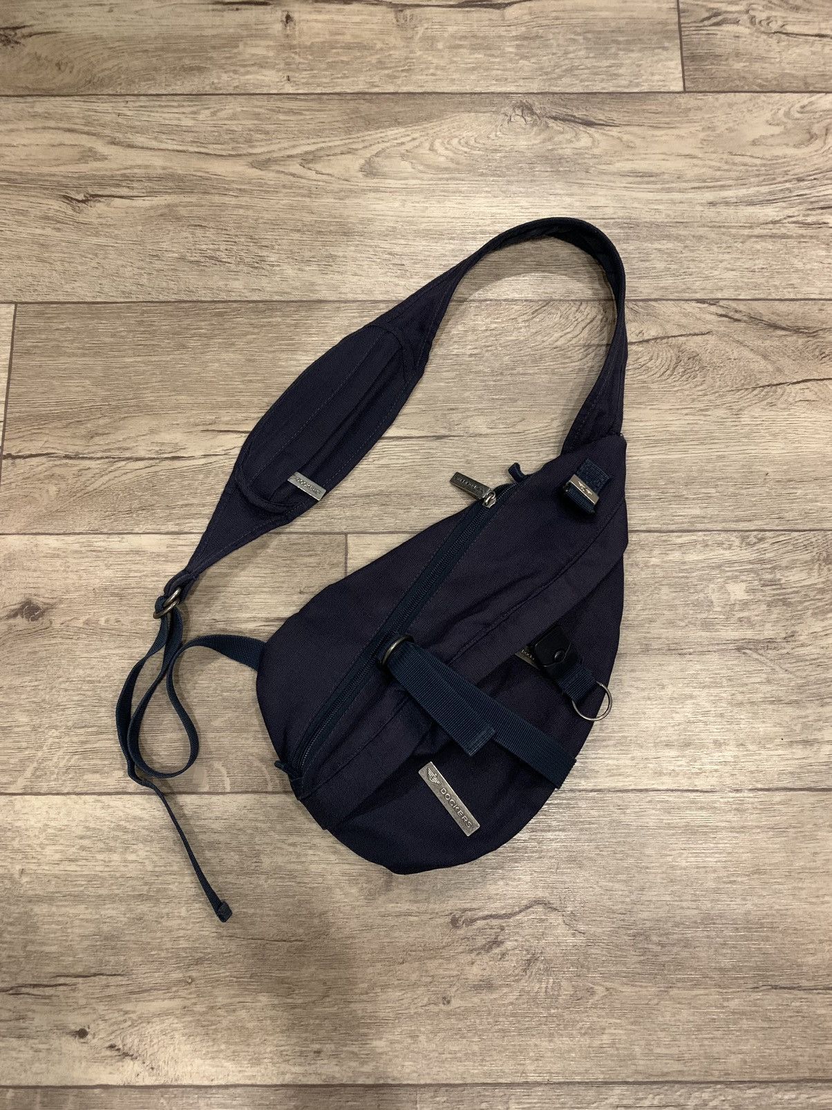 Dockers × Vintage Dockers Vintage Multi Pocket Gorpcore Sling Bag Size ONE SIZE - 1 Thumbnail