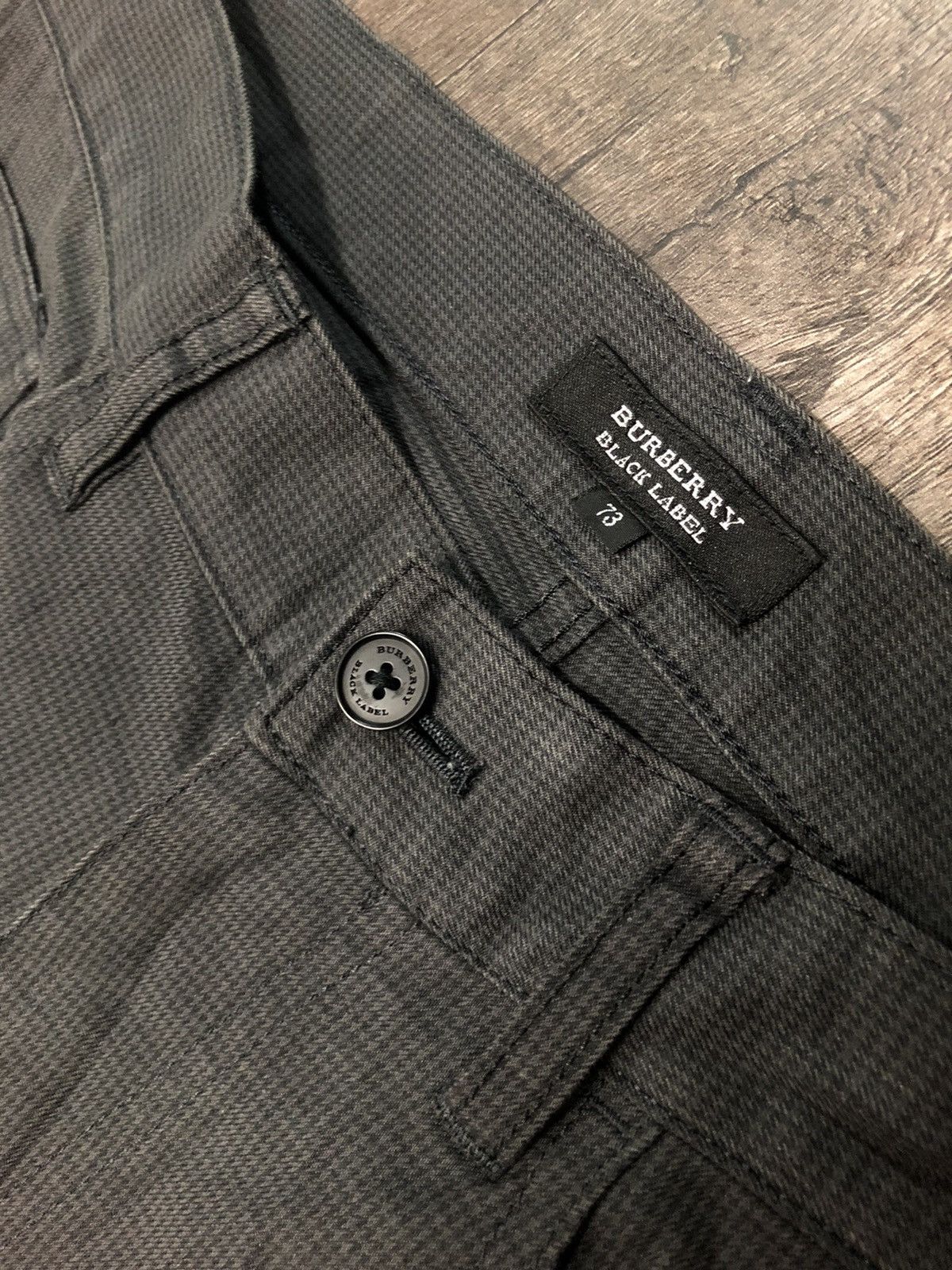 Burberry × Vintage Burberry Black Label Smart Casual Pant Size US 30 / EU 46 - 1 Thumbnail