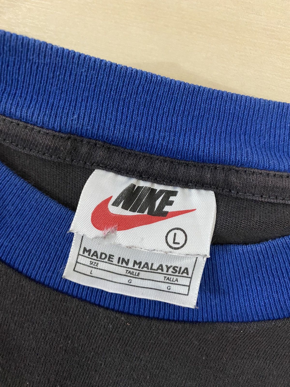 Nike × Vintage Vintage 90’s Nike Big Logo T Shirt Size US L / EU 52-54 / 3 - 5 Thumbnail