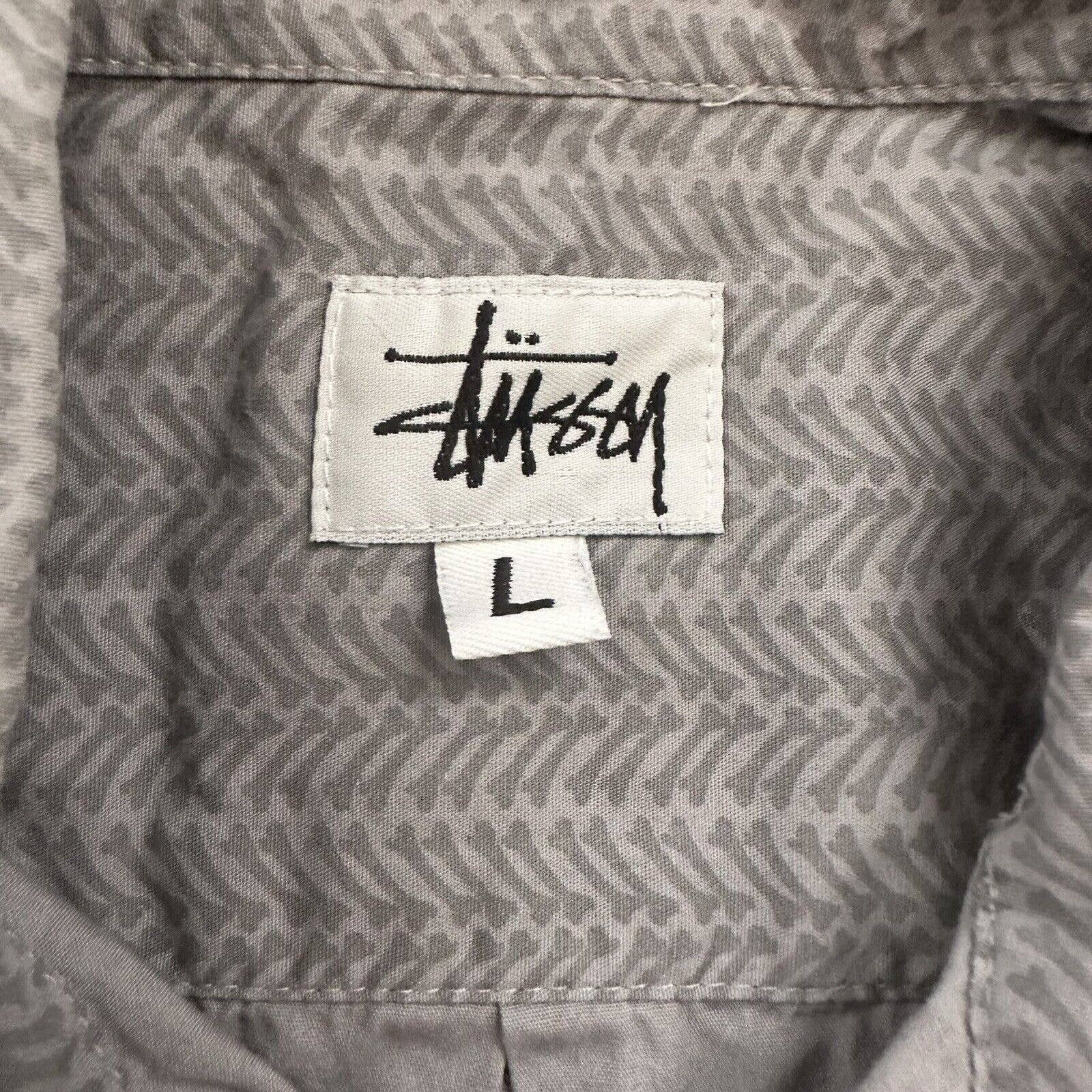 Vintage Y2K Stussy Gray Button Up Short Sleeve Shirt Large