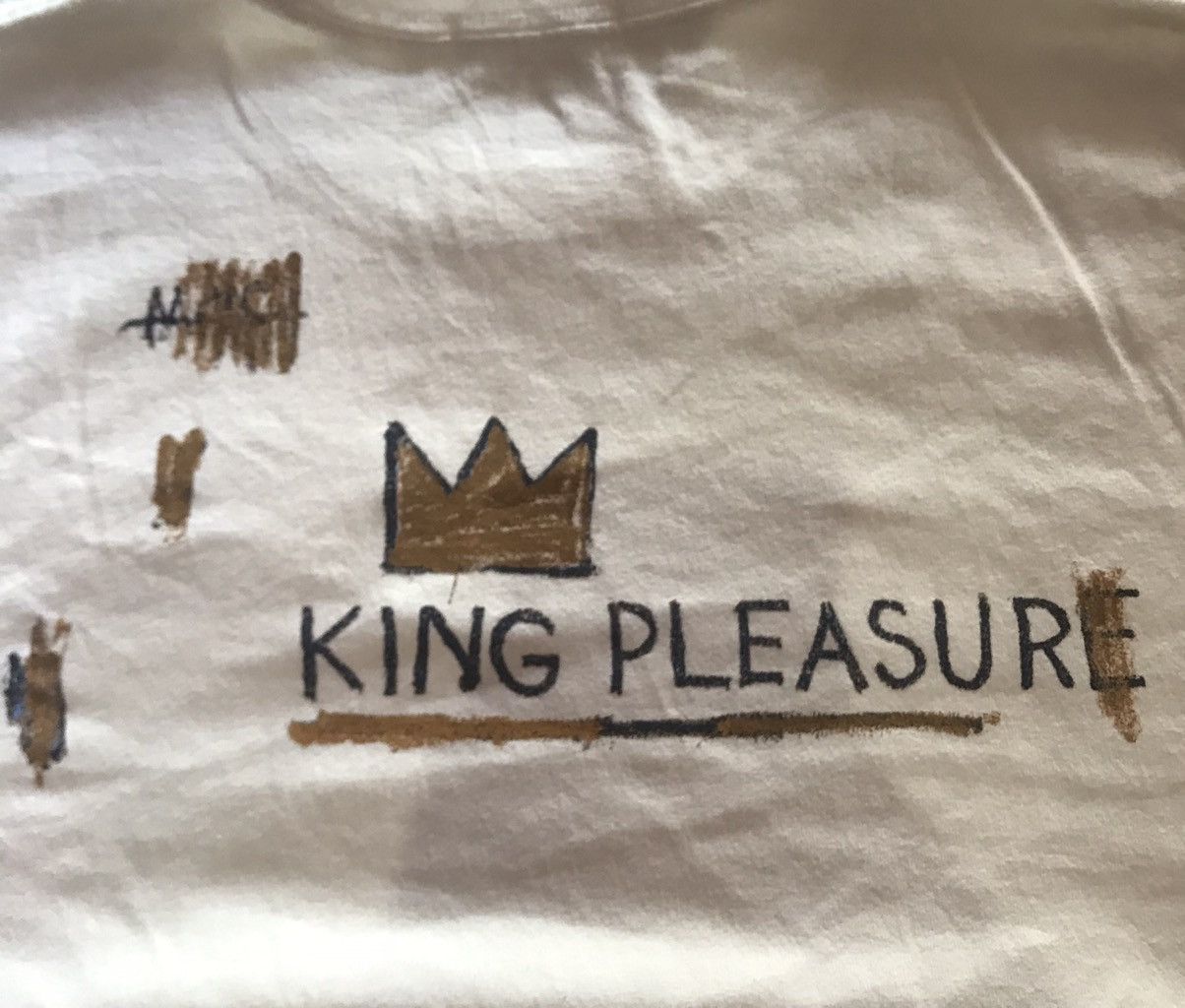 Jean-Michel Basquiat Jean Michel Basquiat tee size S Size US S / EU 44-46 / 1 - 3 Thumbnail