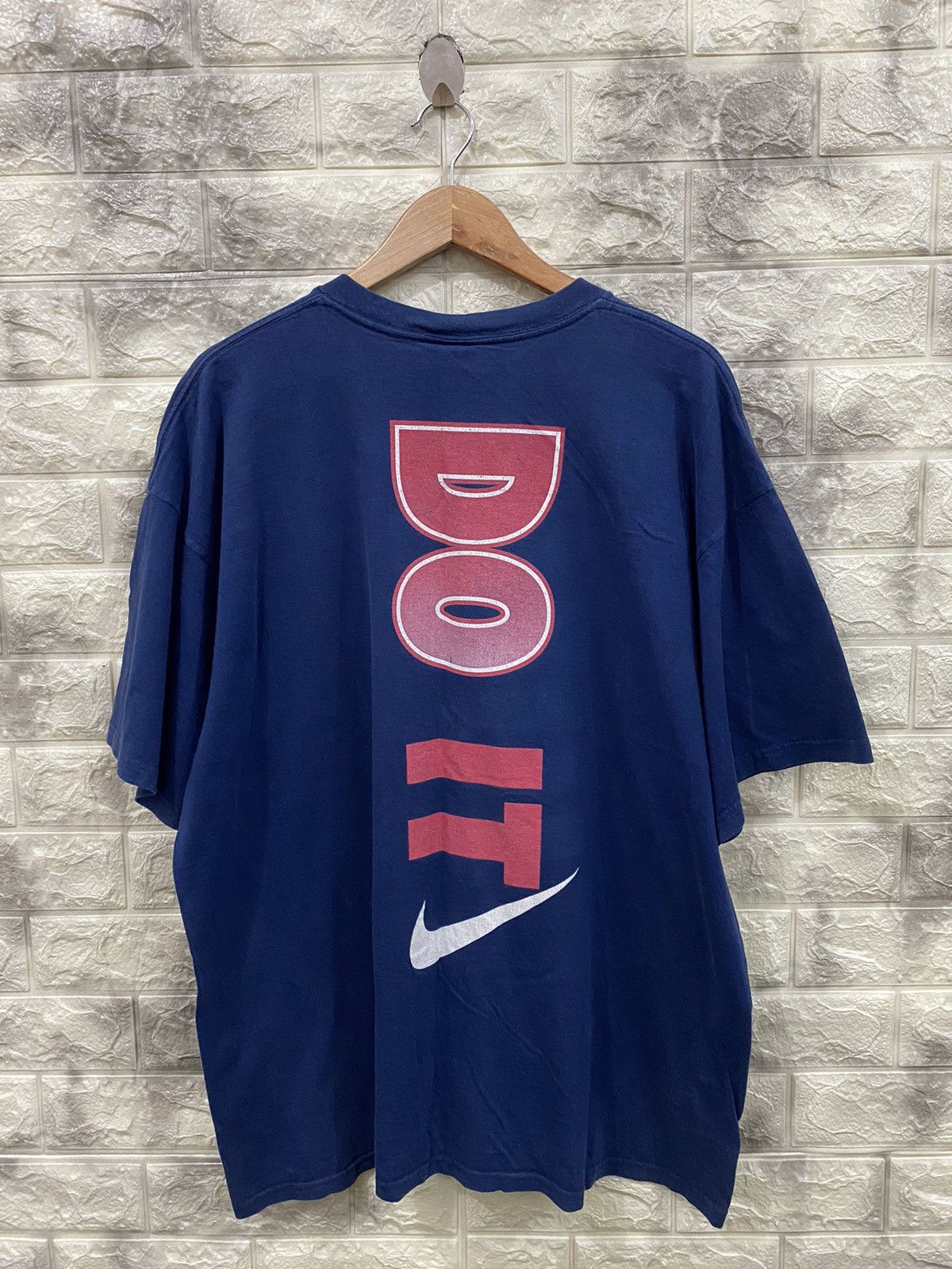 Nike × Vintage Vintage 90’s Nike “Just Do It” Logo T-Shirt Size US XL / EU 56 / 4 - 2 Thumbnail