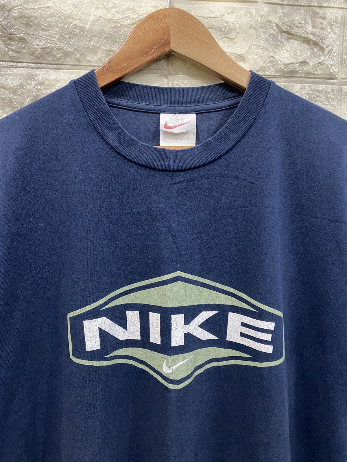Nike × Vintage Vintage 90’s Nike Big Logo T-Shirt Size US L / EU 52-54 / 3 - 3 Thumbnail