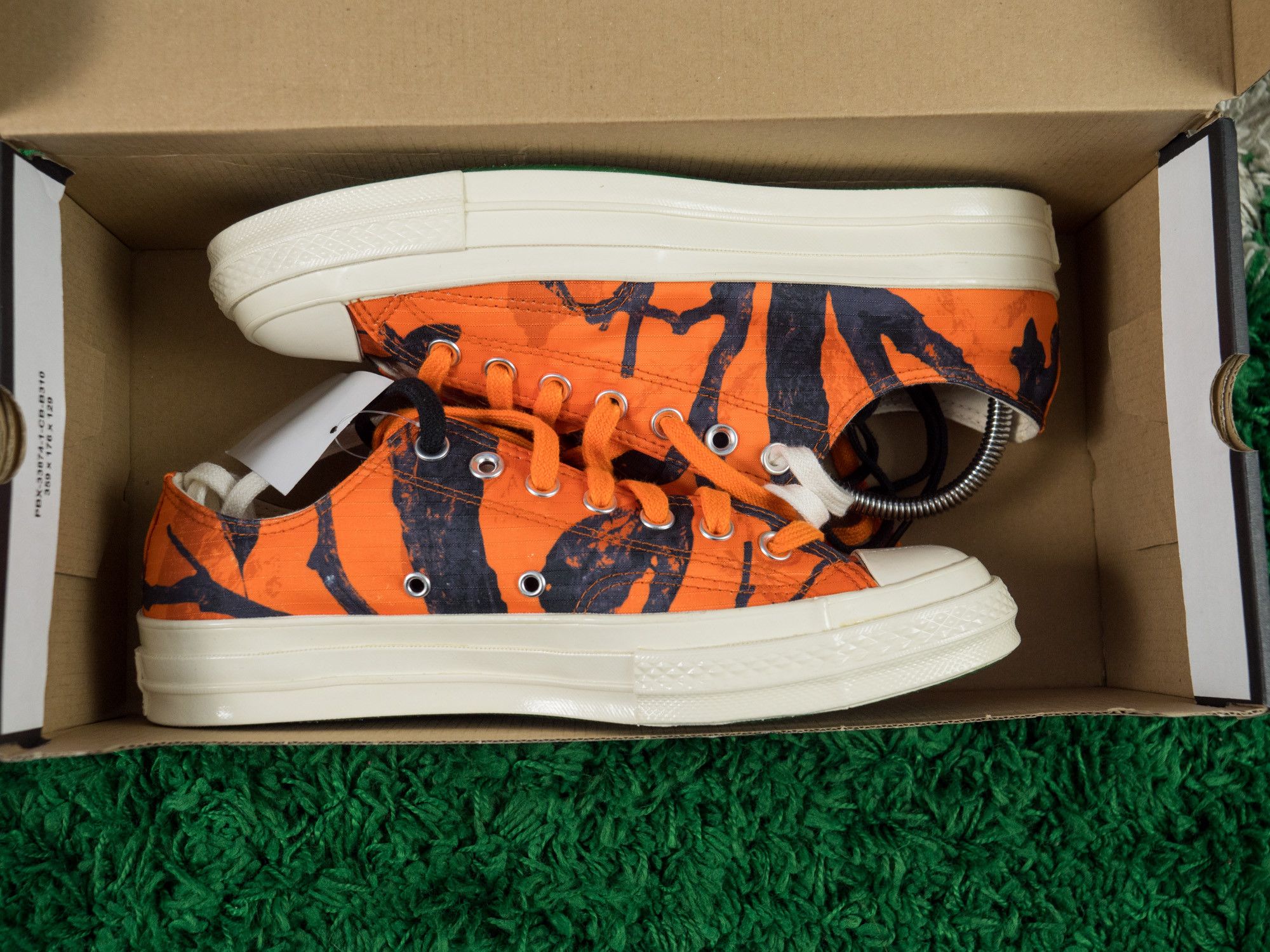 Carhartt × Carhartt Wip × Converse CARHARTT CONVERS CHUCK 70's TAYLOR CAMO TREE ORANGE Size US 8.5 / EU 41-42 - 5 Thumbnail