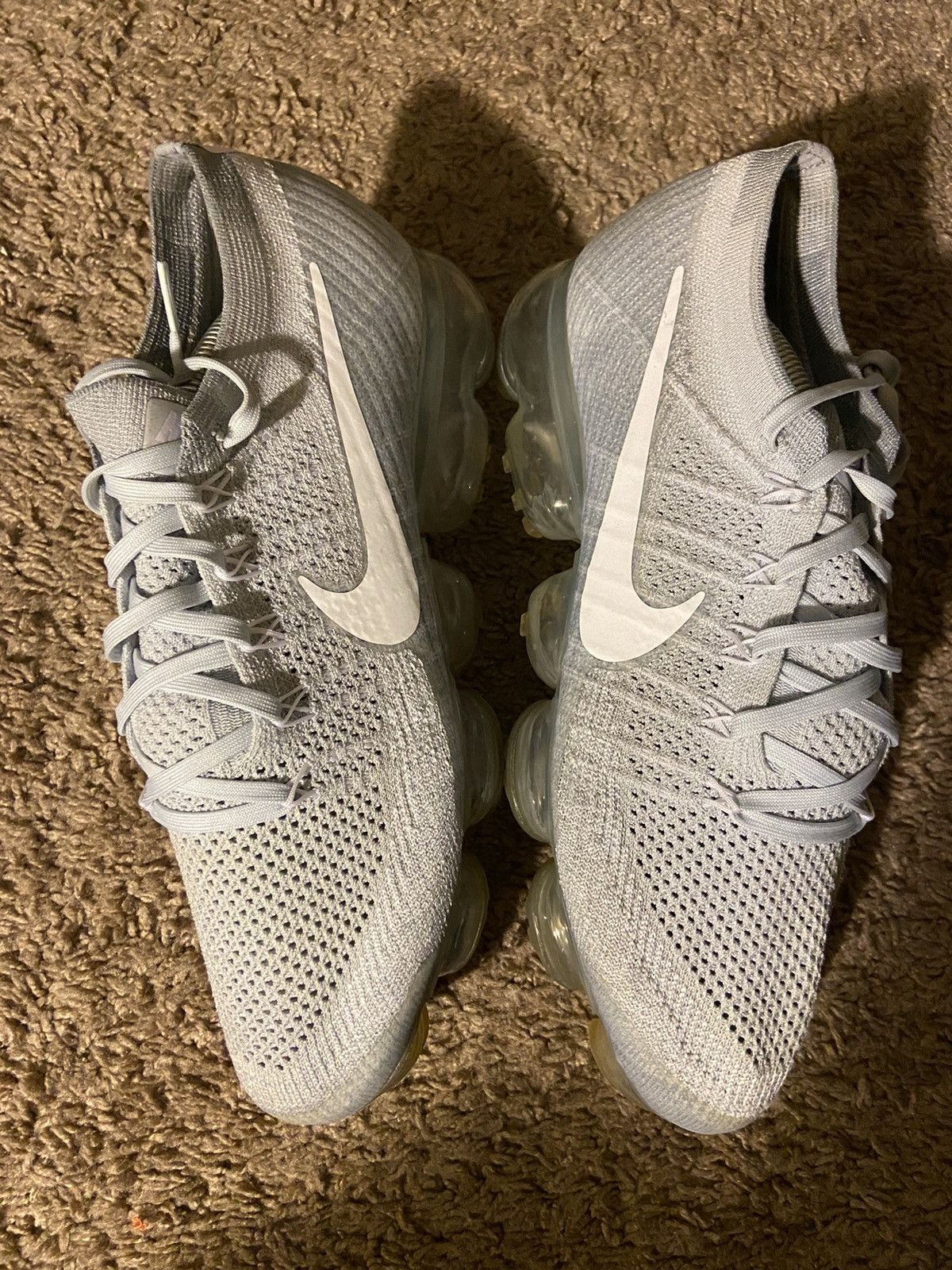 Nike Nike Air Vapormax Flyknit Pure Platinum Grey White Size US 11.5 / IT 41.5 - 2 Thumbnail