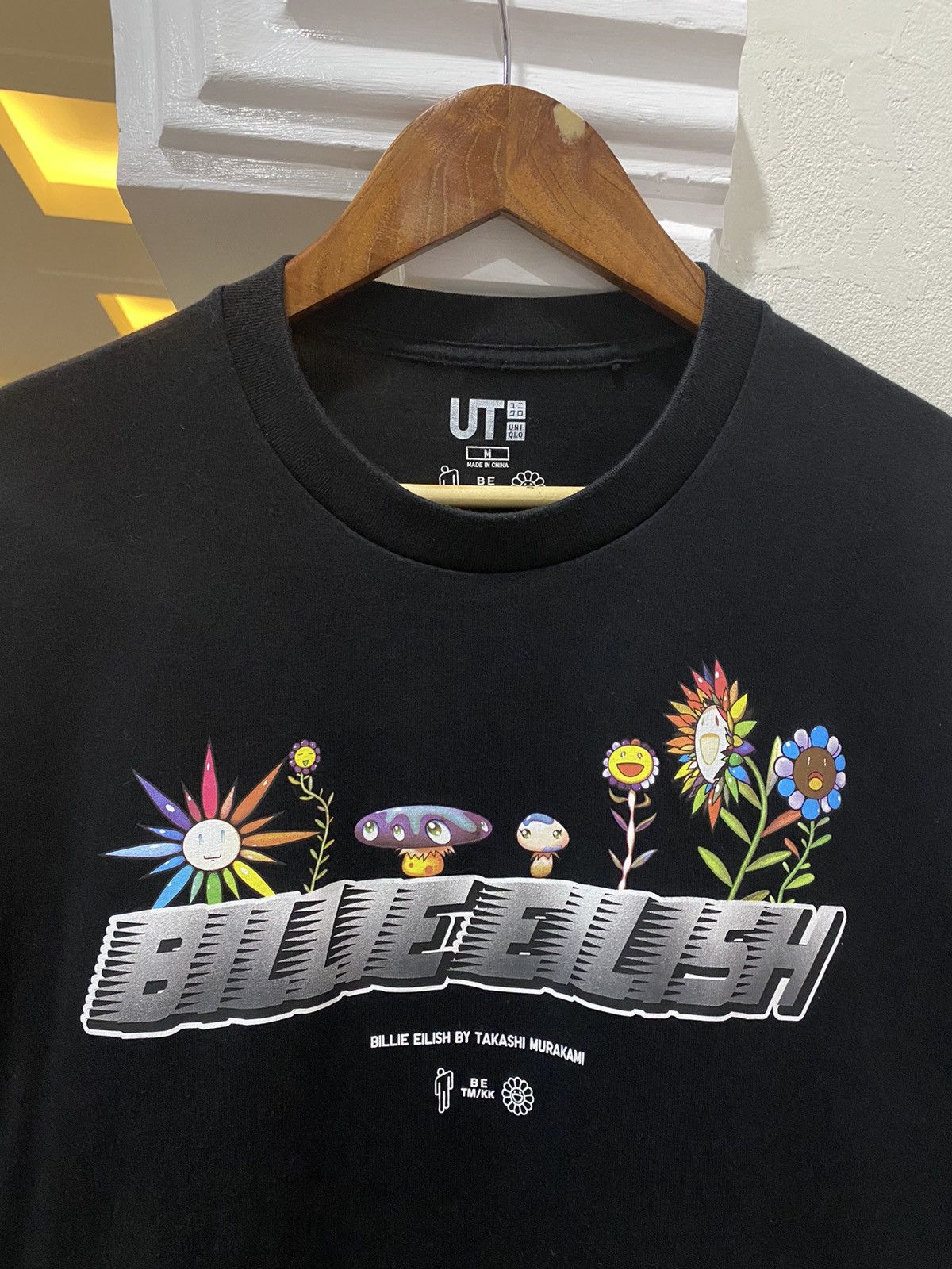 Billie Eilish × Takashi Murakami Billie Eilish by Takashi Murakami Size US M / EU 48-50 / 2 - 2 Thumbnail
