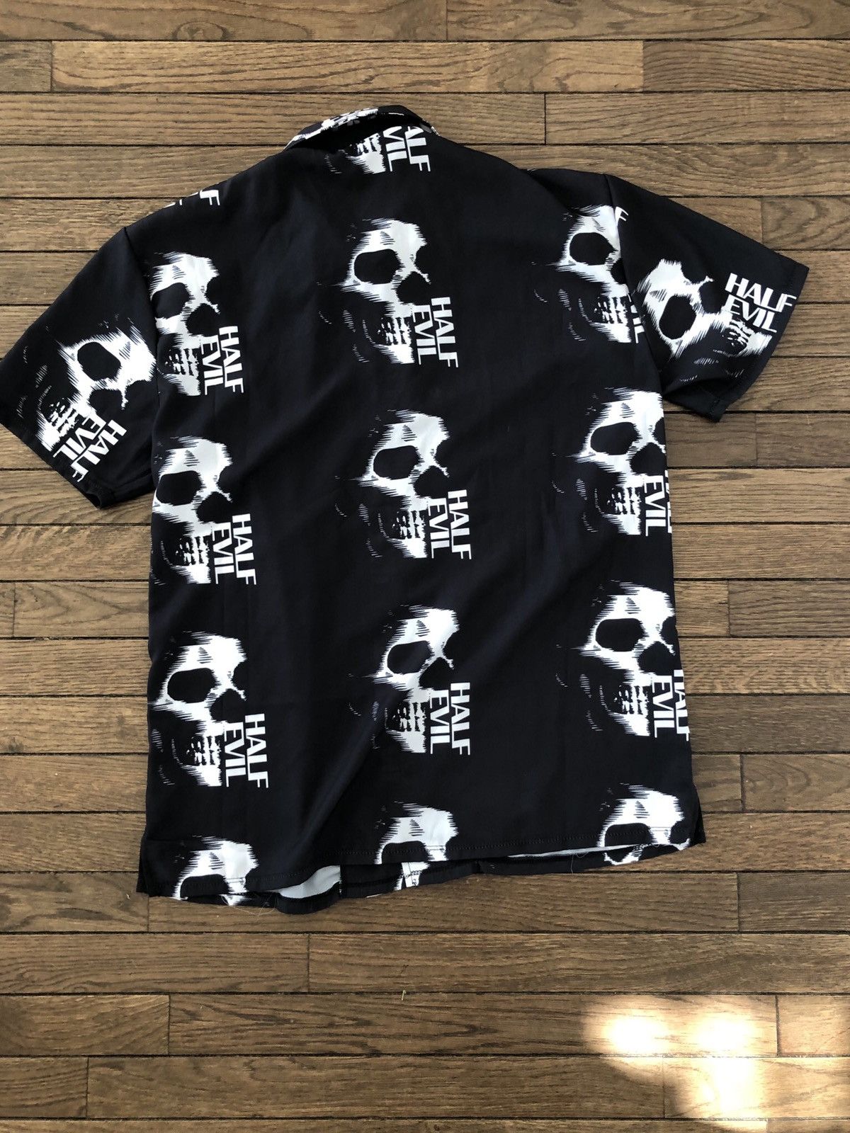 Half Evil Half Evil Anniversary Skull Shirt ❄️ Pleasures FTP Bones XL Size US XL / EU 56 / 4 - 3 Thumbnail