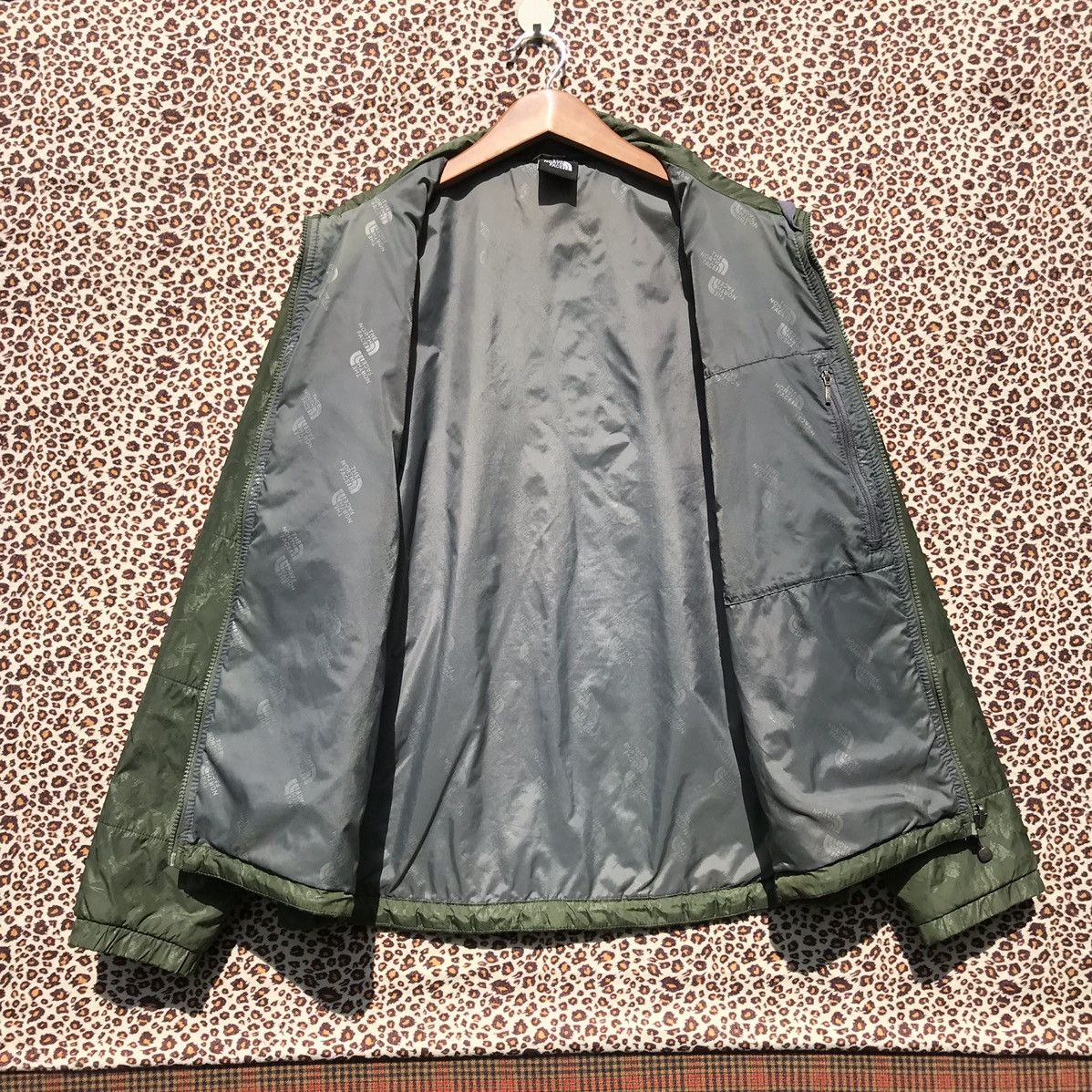 The North Face The North Face Jacket The North Face Outdoor Brand Size US L / EU 52-54 / 3 - 4 Thumbnail