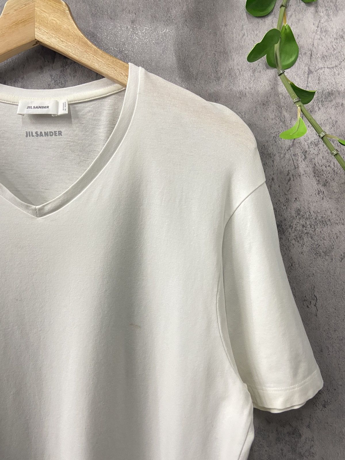 Jil Sander Jil Sander V Neck Plain Stretchable Tshirt Size US M / EU 48-50 / 2 - 5 Thumbnail
